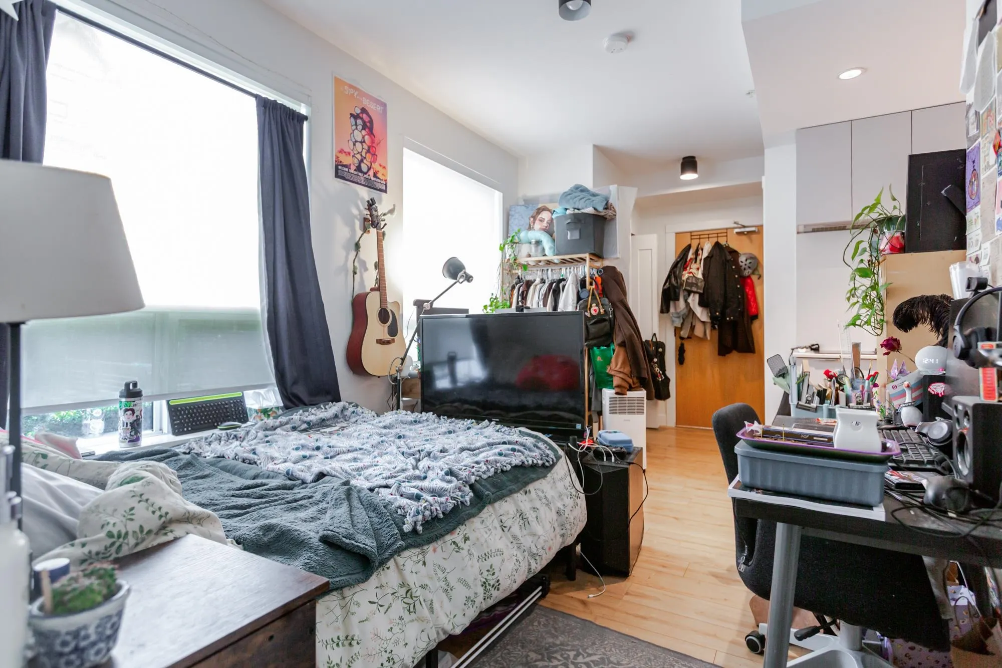 2493 Montrose Avenue #216-217