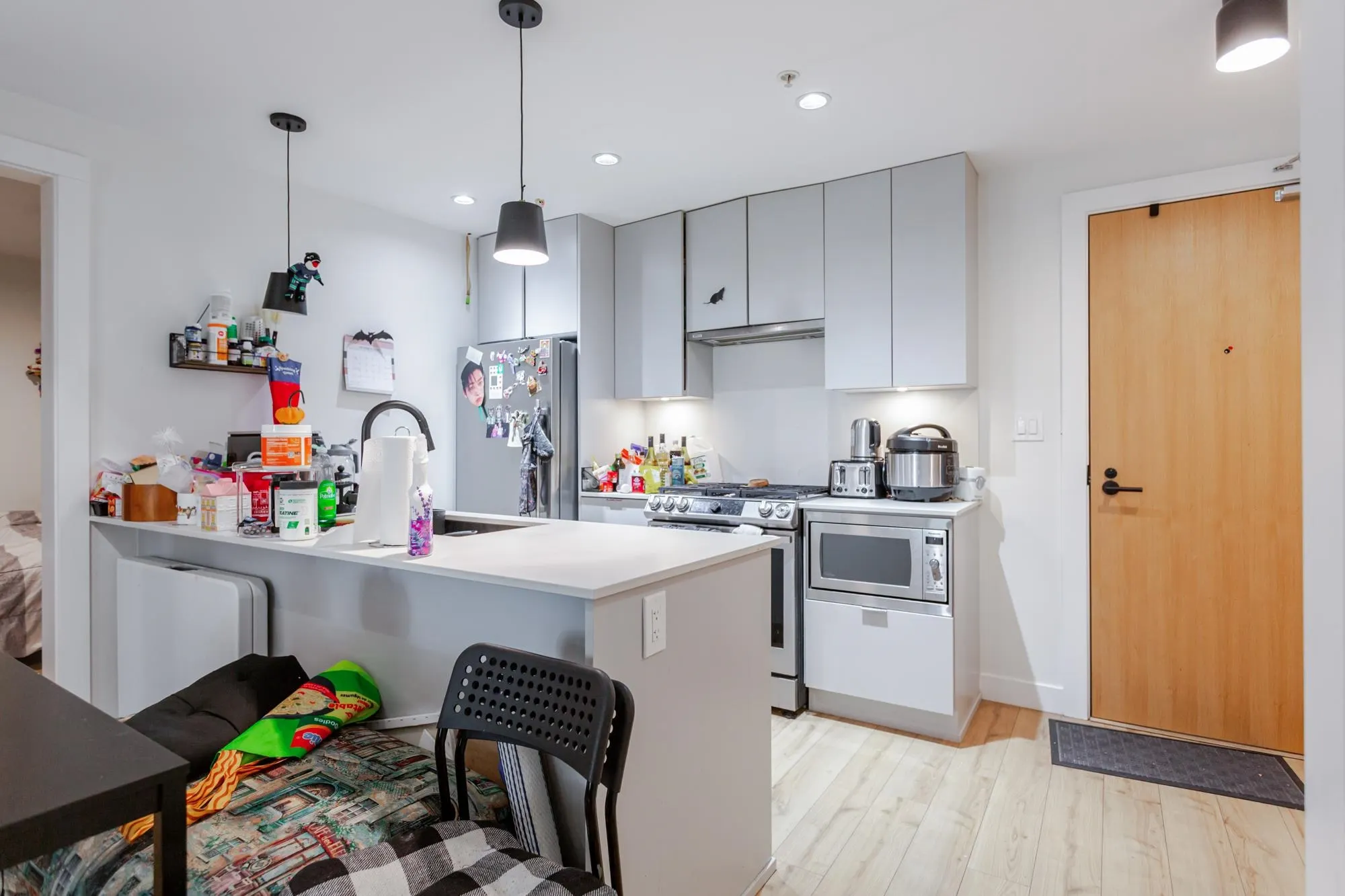 2493 Montrose Avenue #216-217