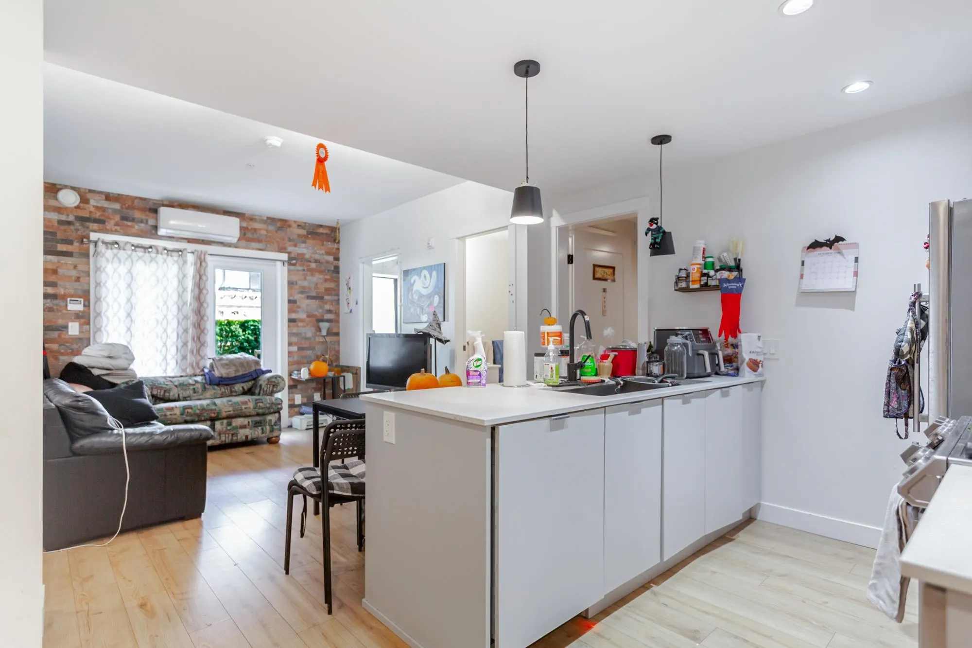 2493 Montrose Avenue #216-217
