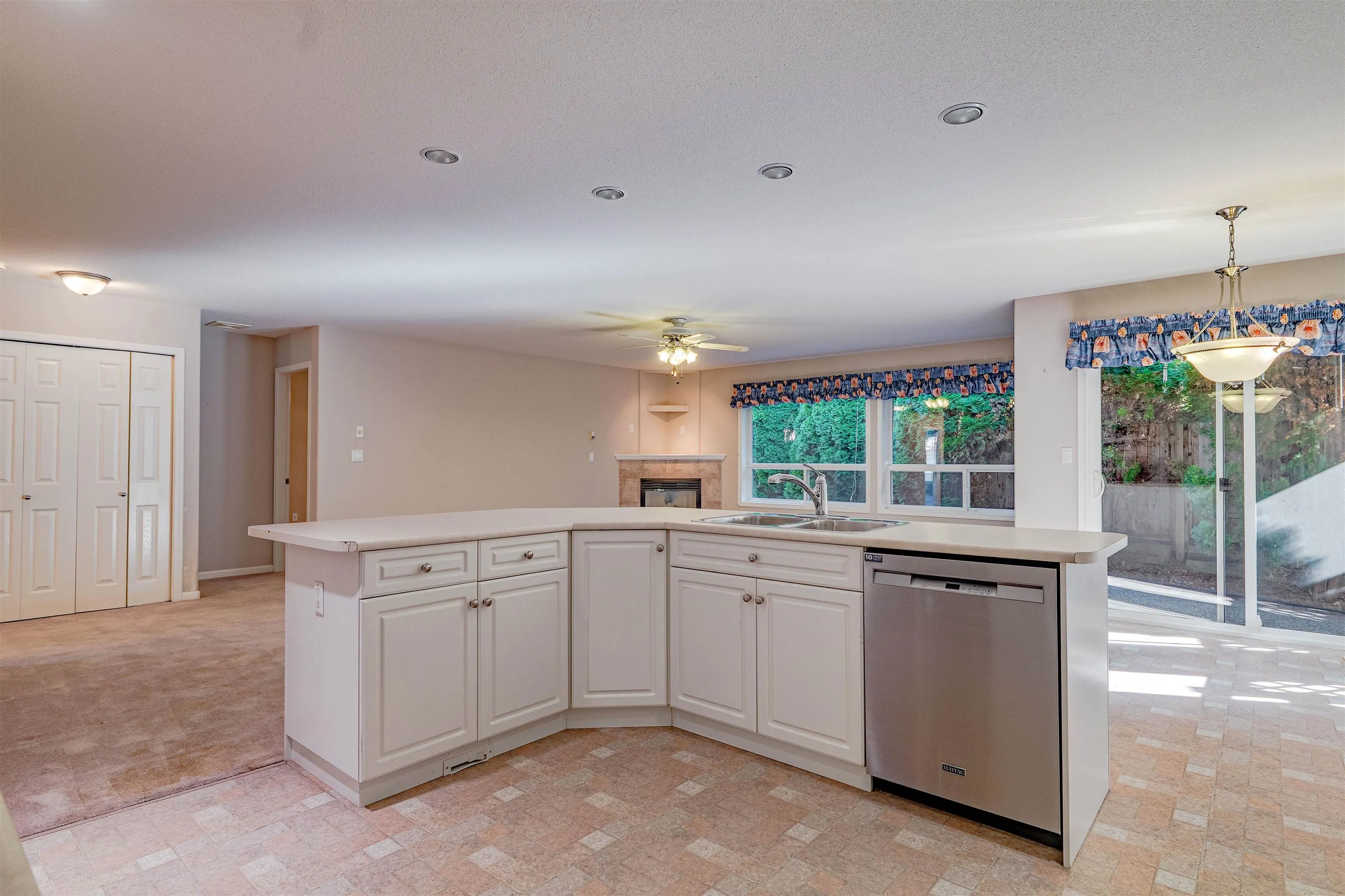6001 Promontory Road #235