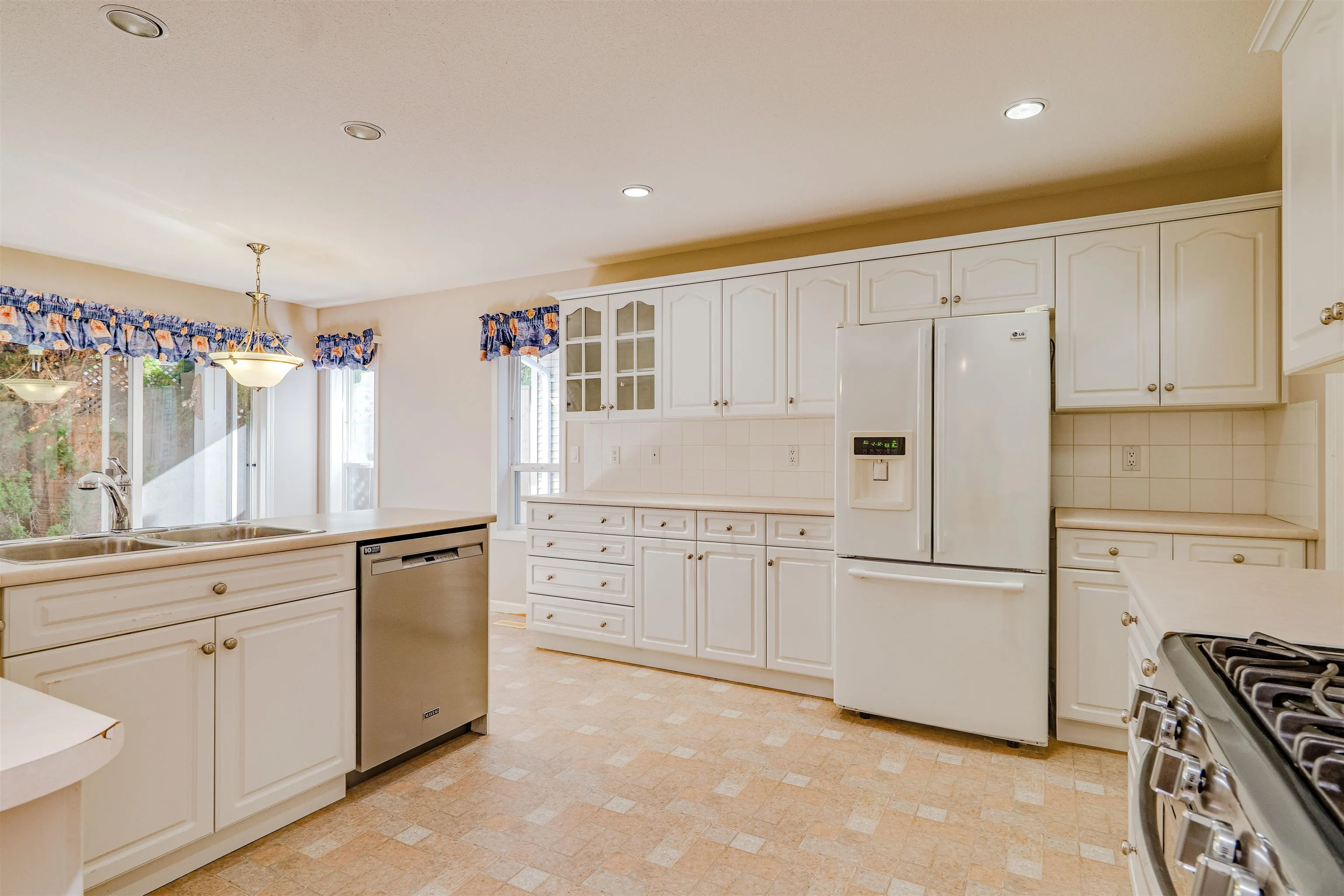6001 Promontory Road #235