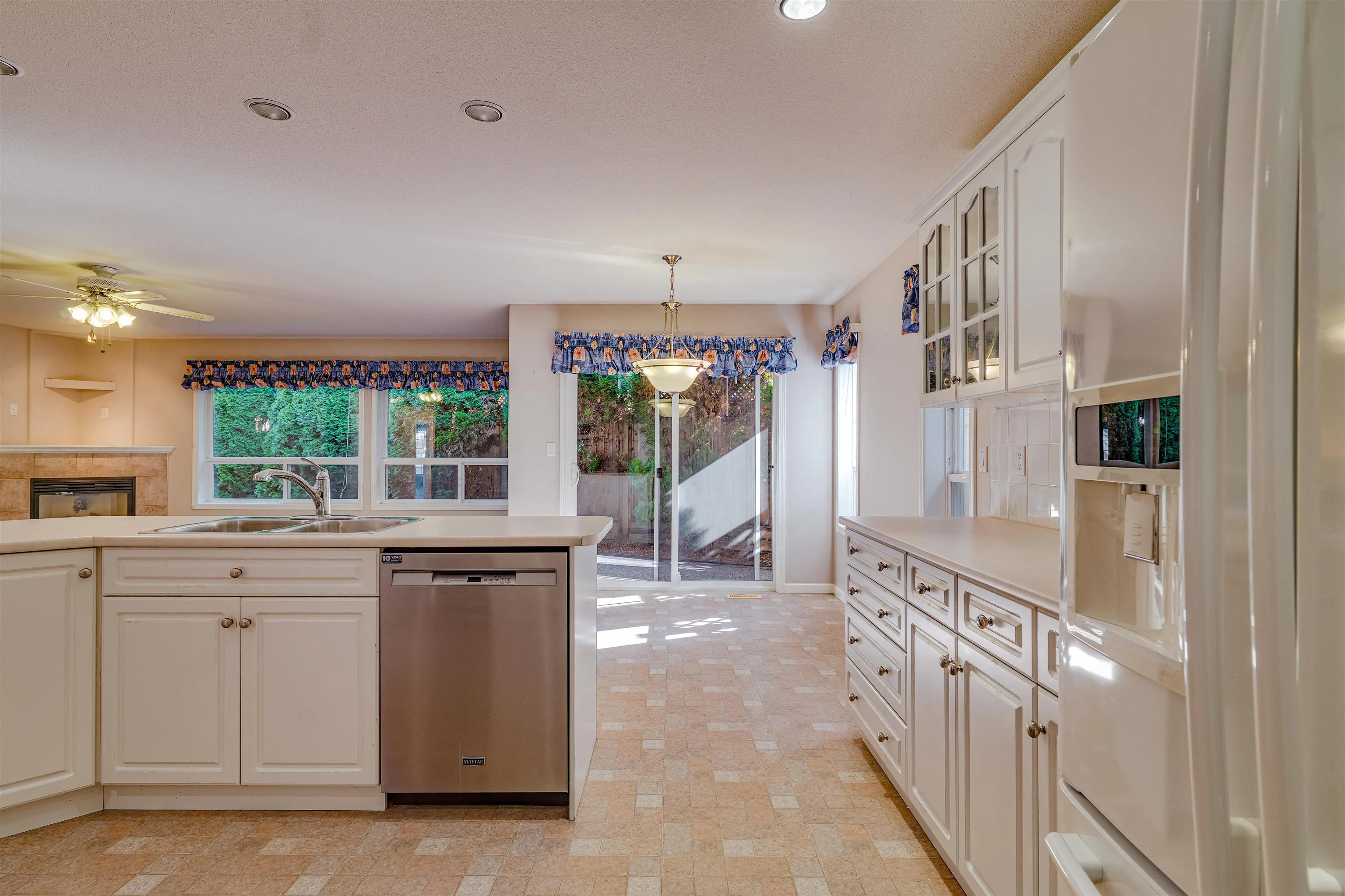 6001 Promontory Road #235