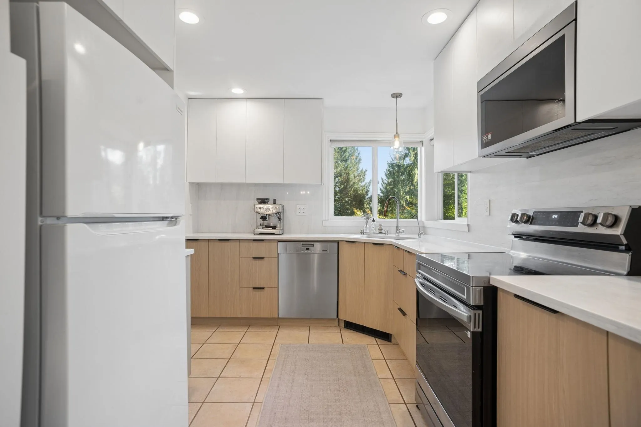 965 Village Drive