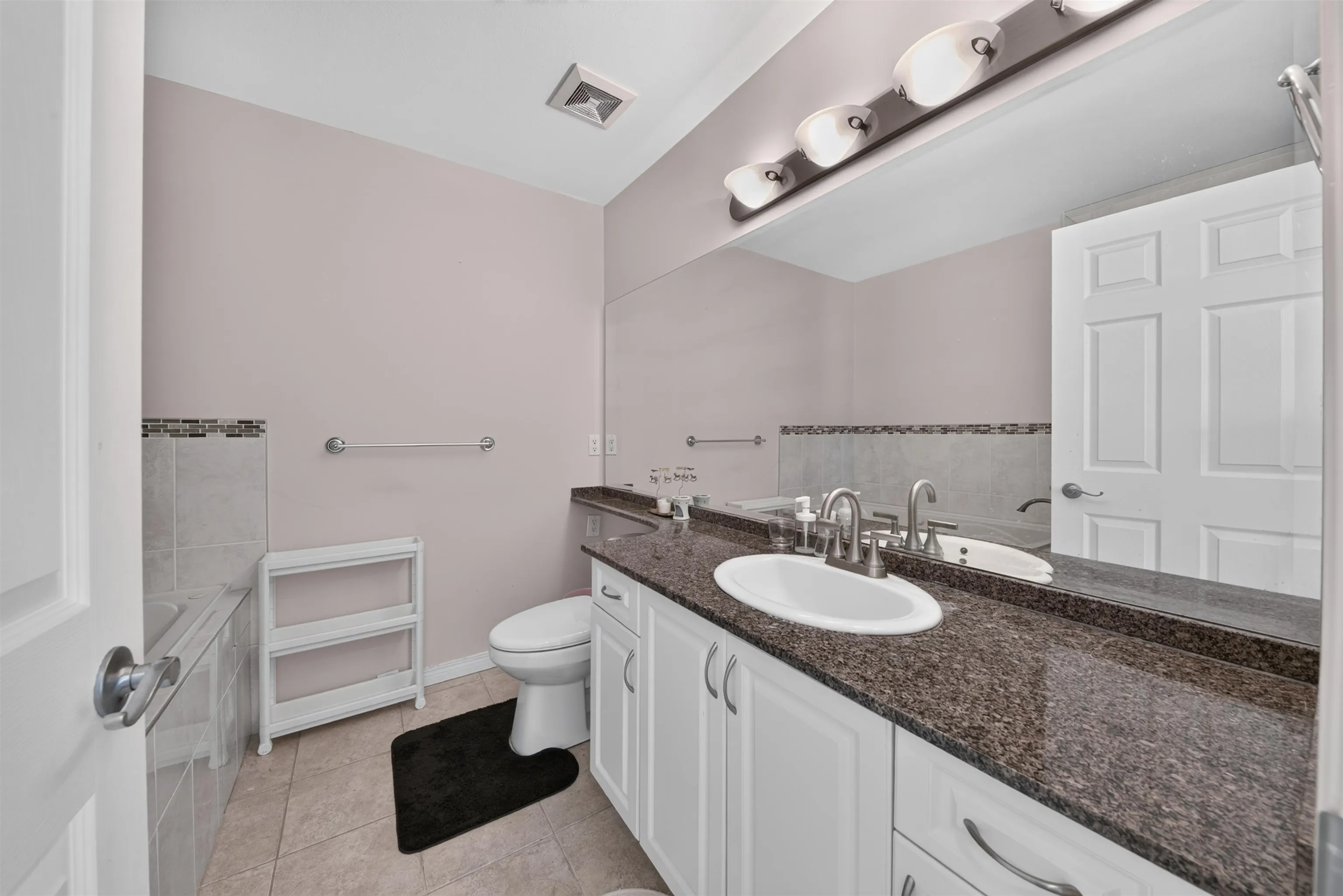 7788 Ash Street #29