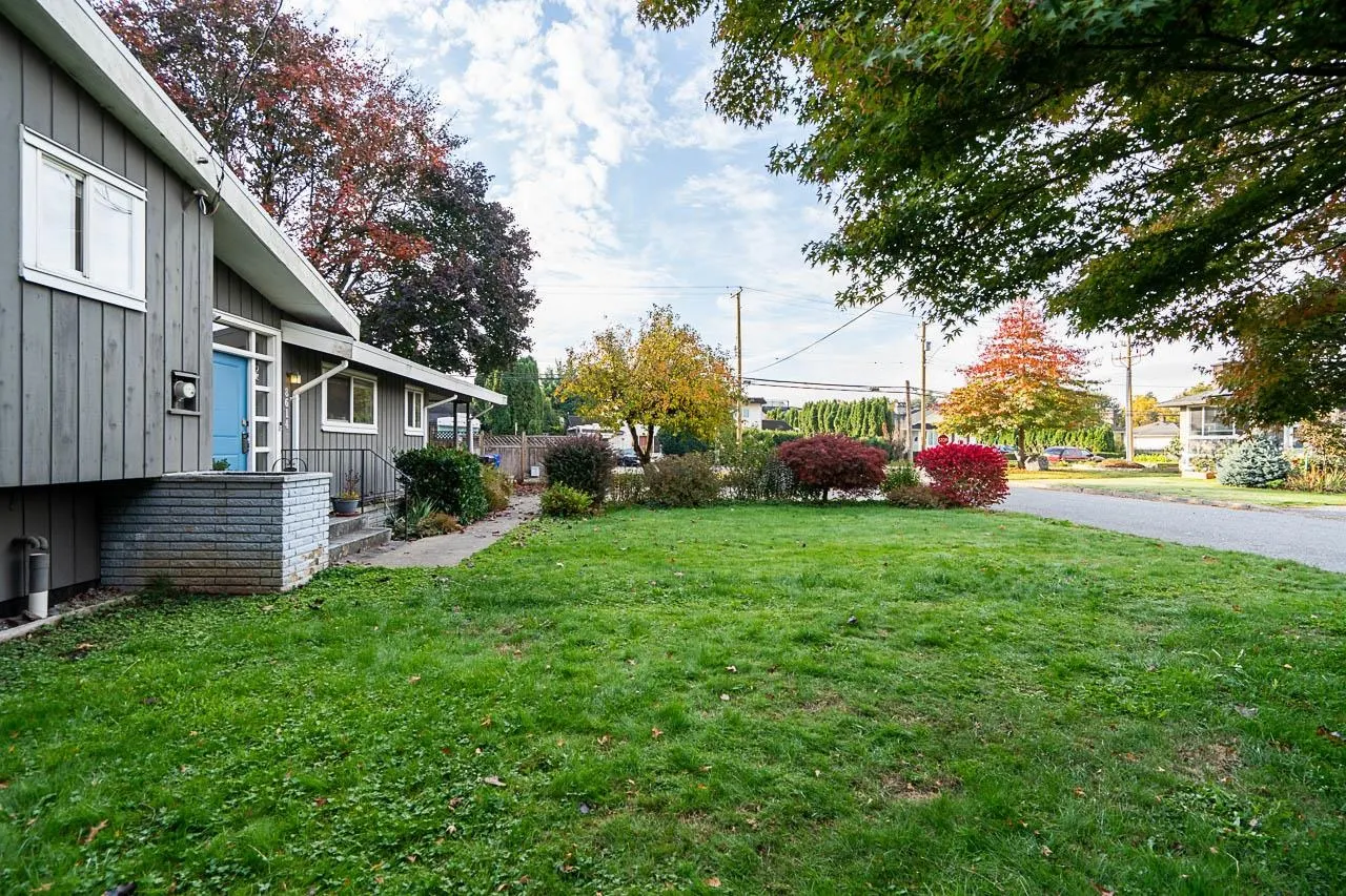 8614 Coventry Place