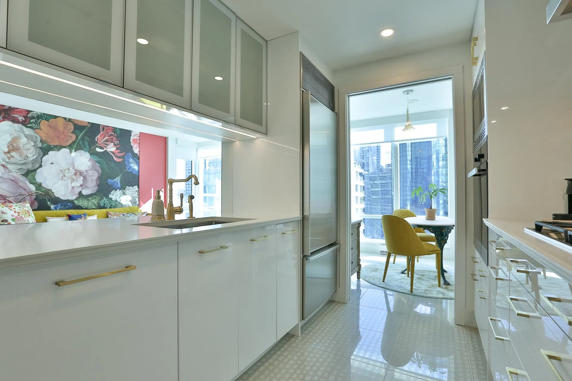 590 Nicola Street #904