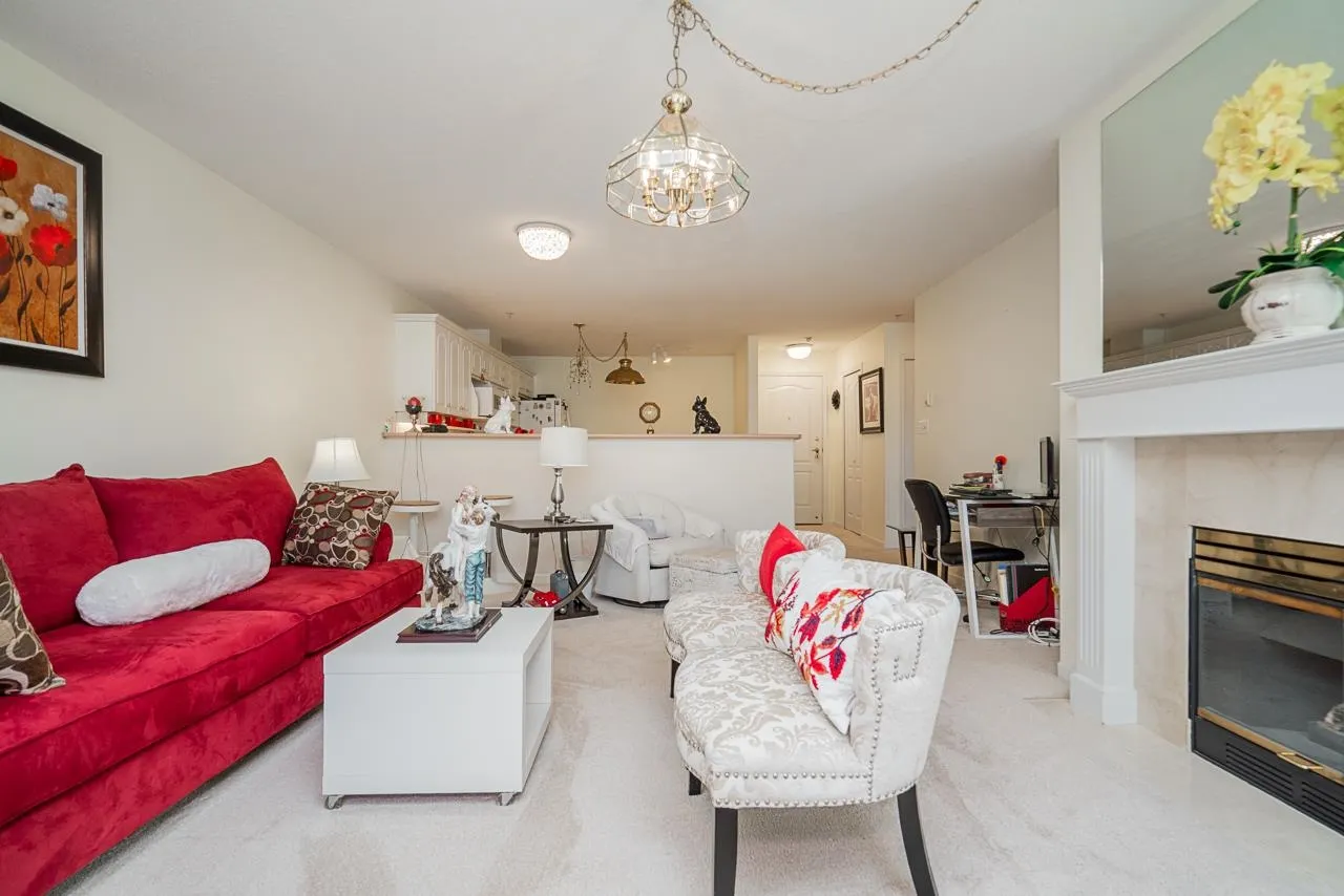 15340 19a Avenue #409