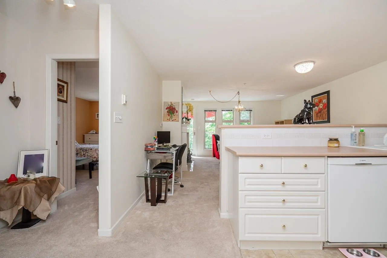 15340 19a Avenue #409