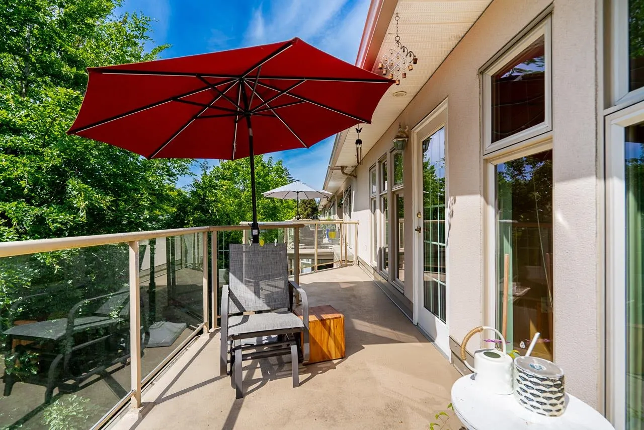 15340 19a Avenue #409