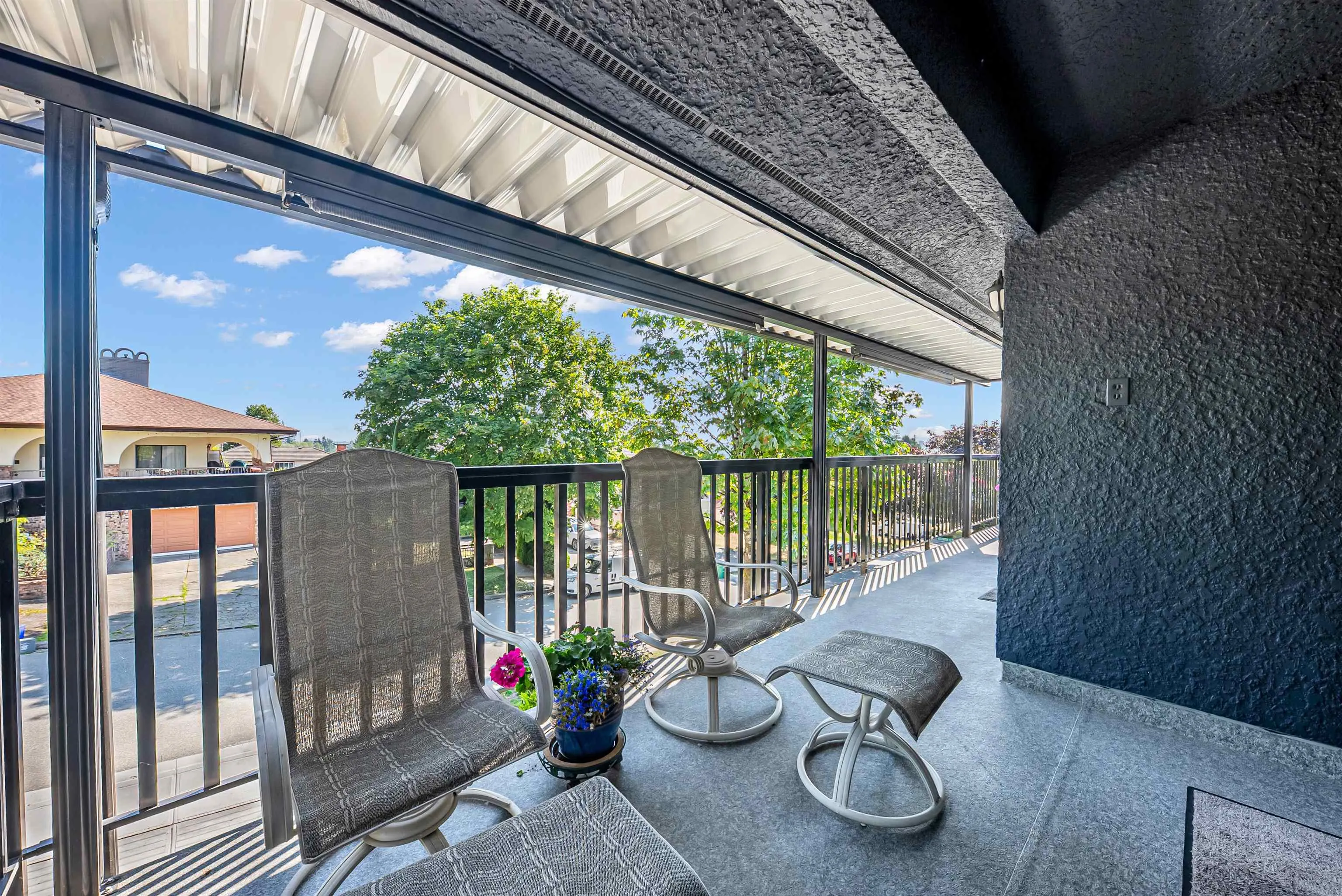 7347 Queenston Court
