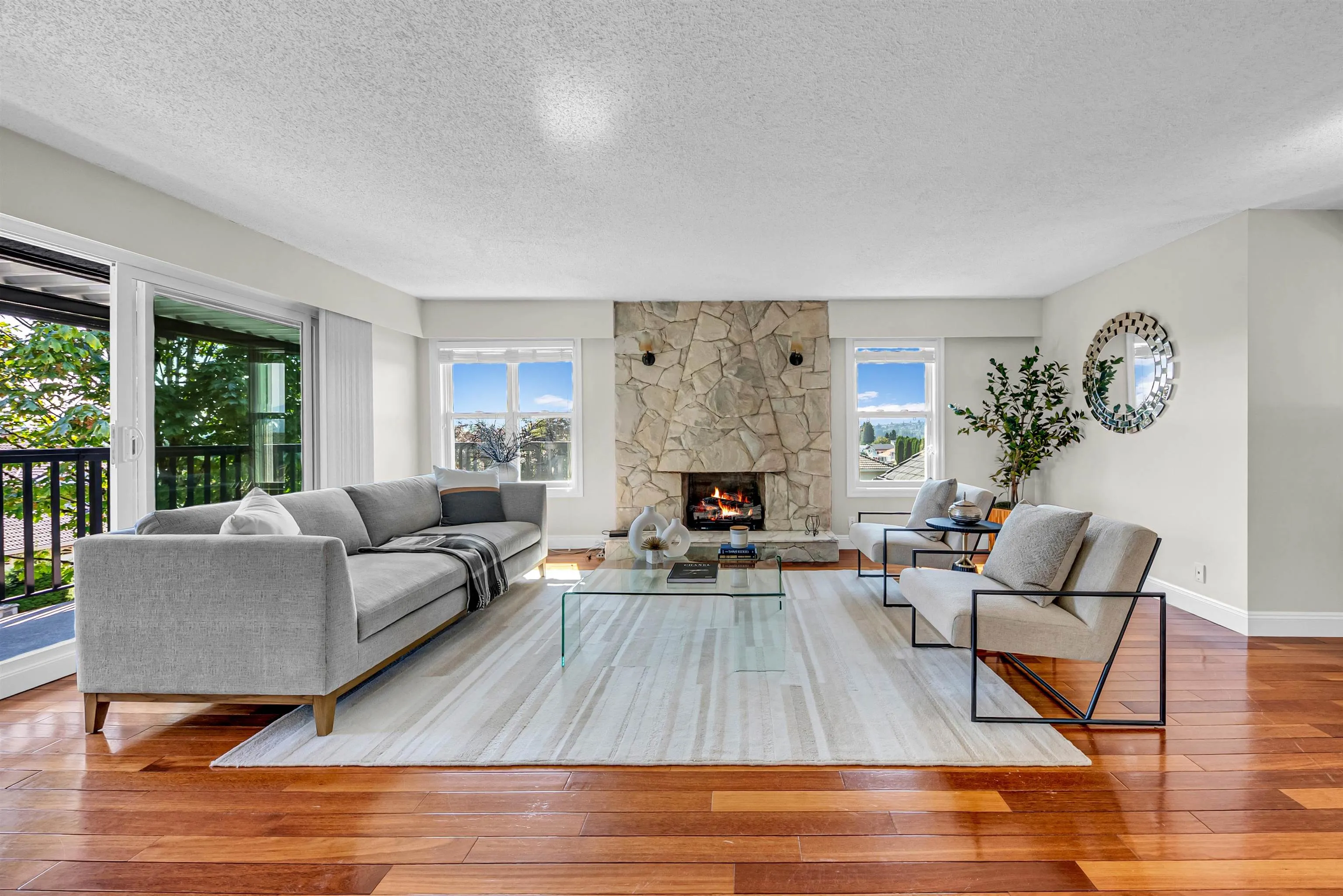 7347 Queenston Court