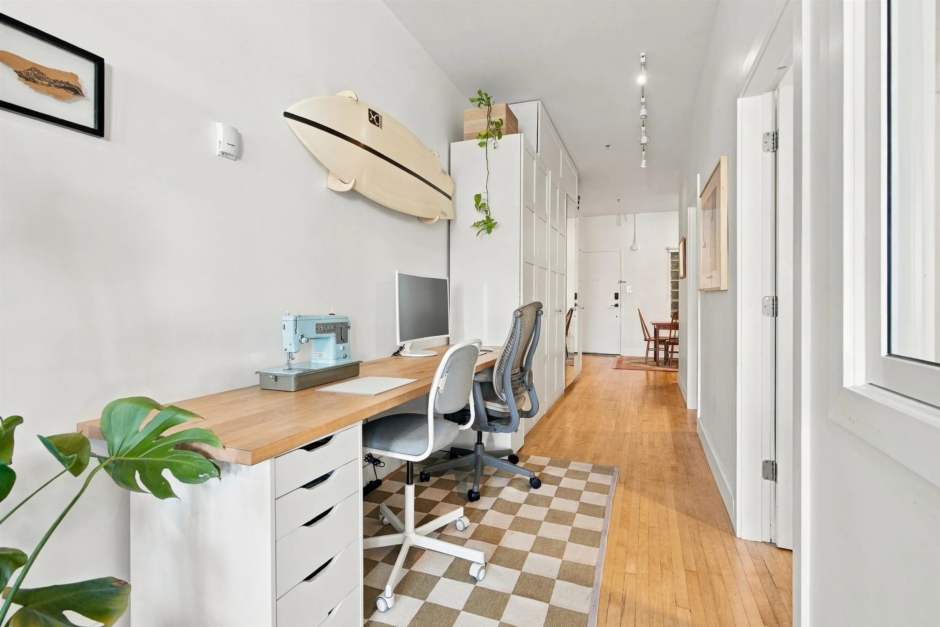 2556 E Hastings Street #202