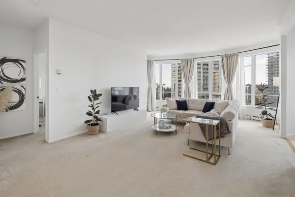 6240 Mckay Avenue #1705