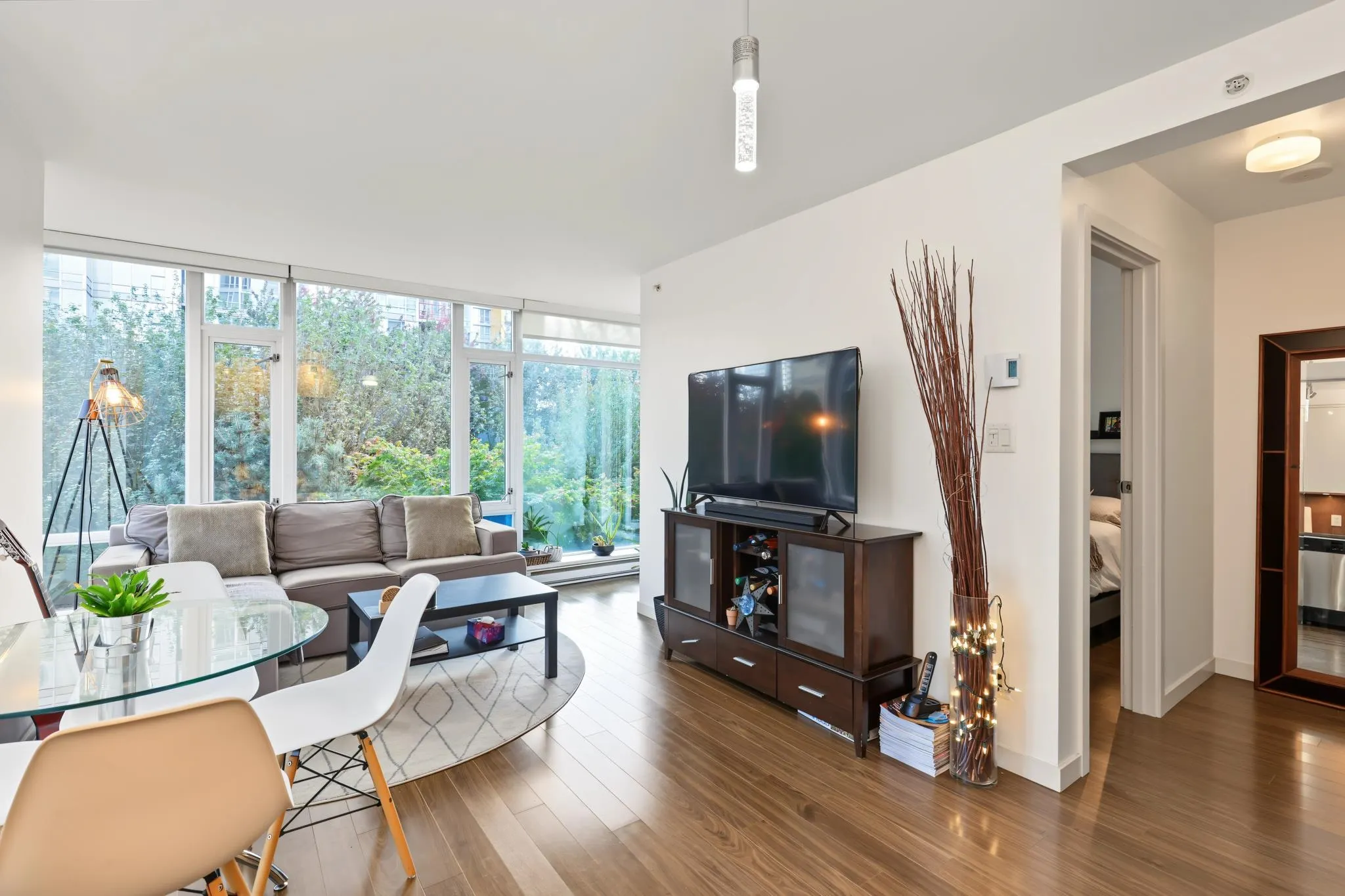 161 W Georgia Street #315