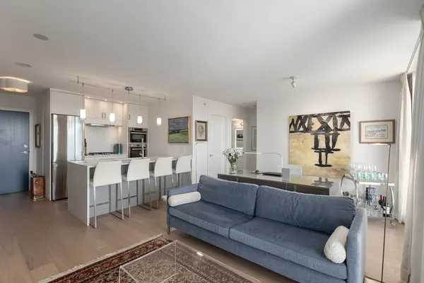 1650 W 7th Avenue #804
