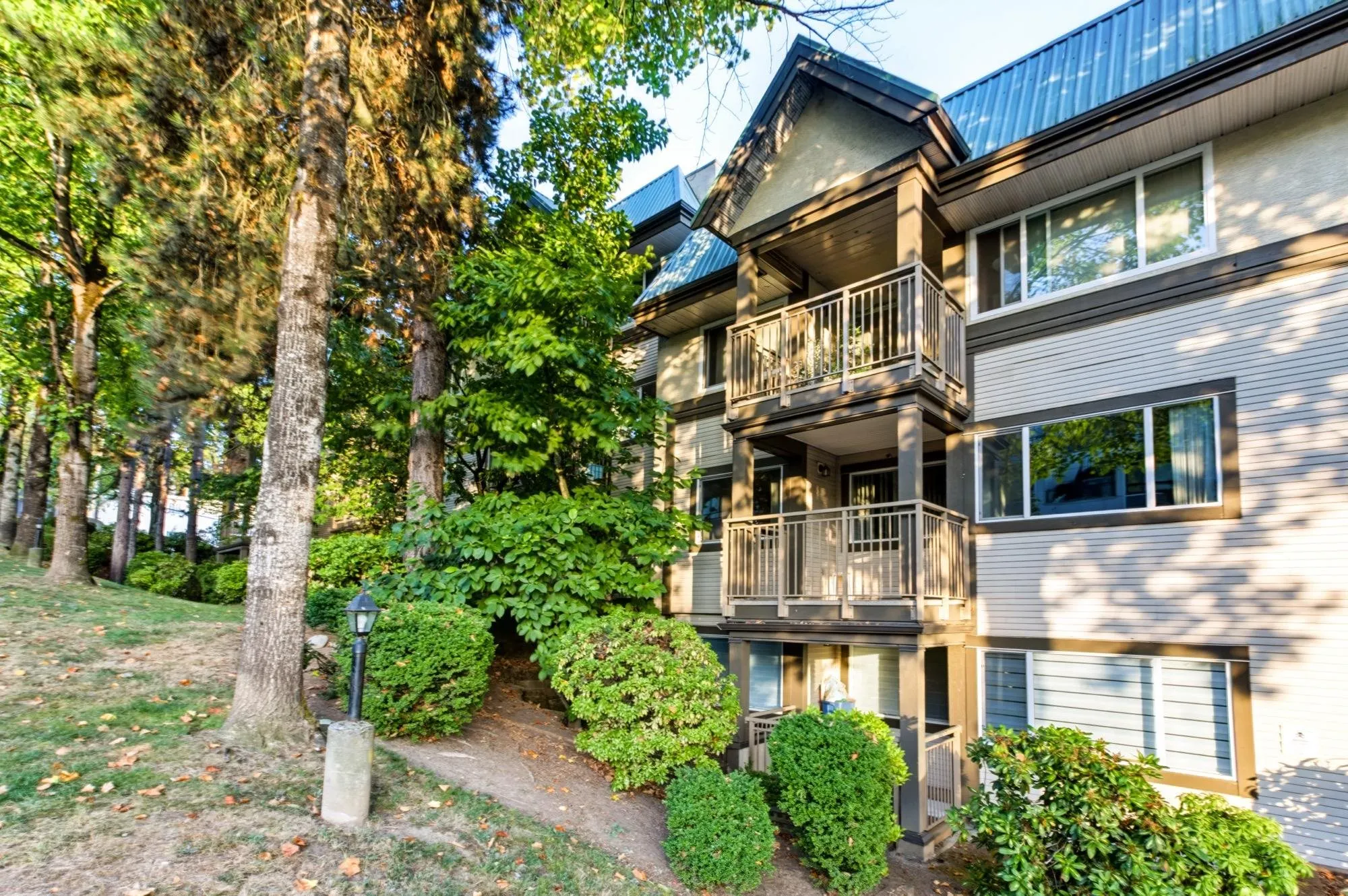 1310 Cariboo Street #612