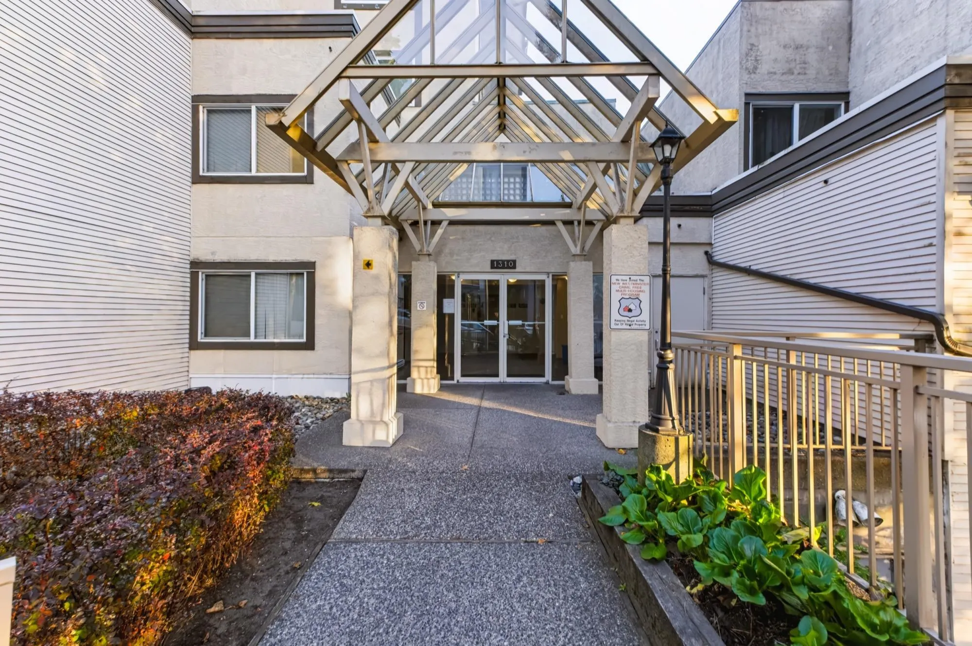 1310 Cariboo Street #612