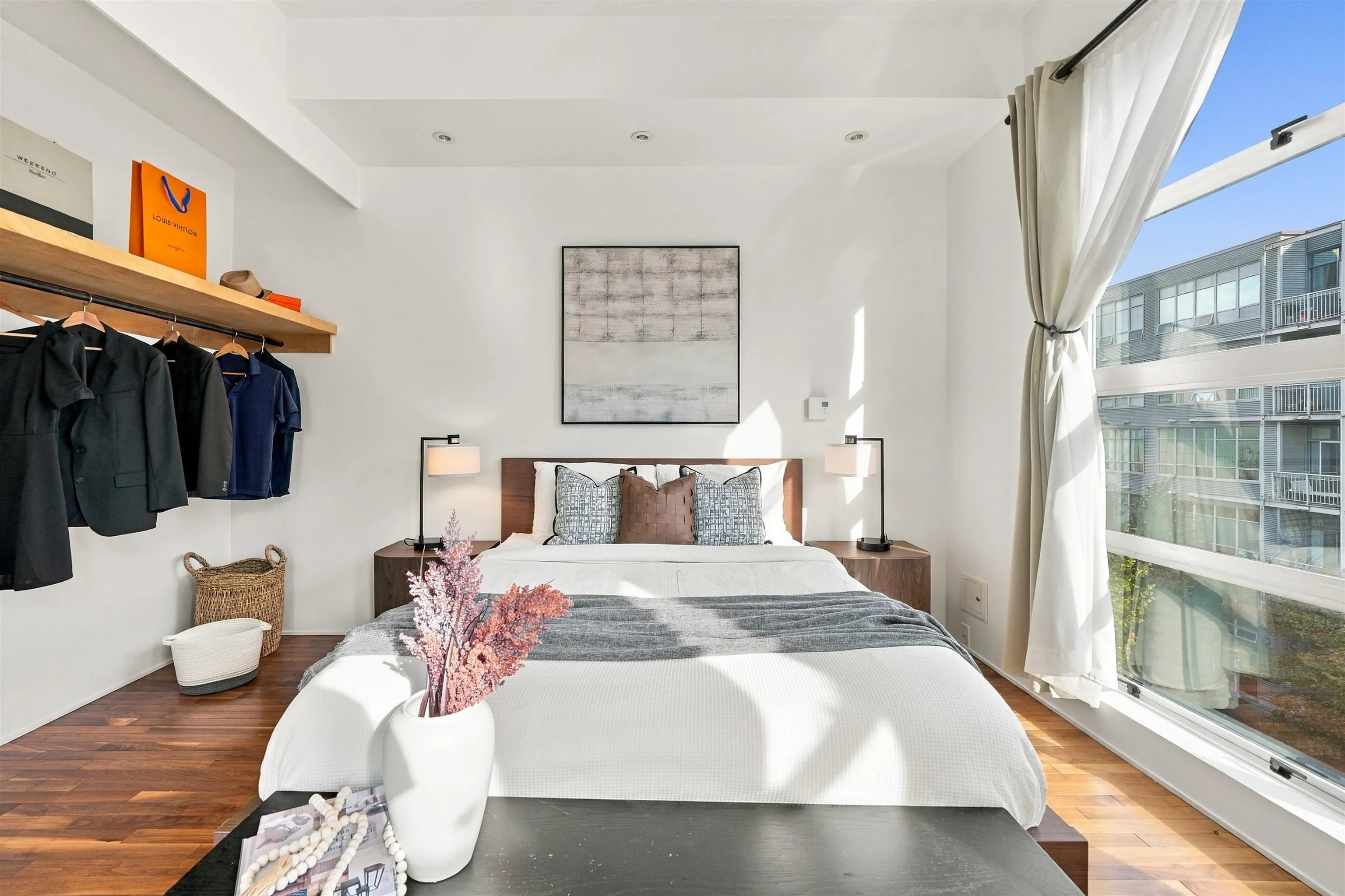 272 E 4th Avenue #307