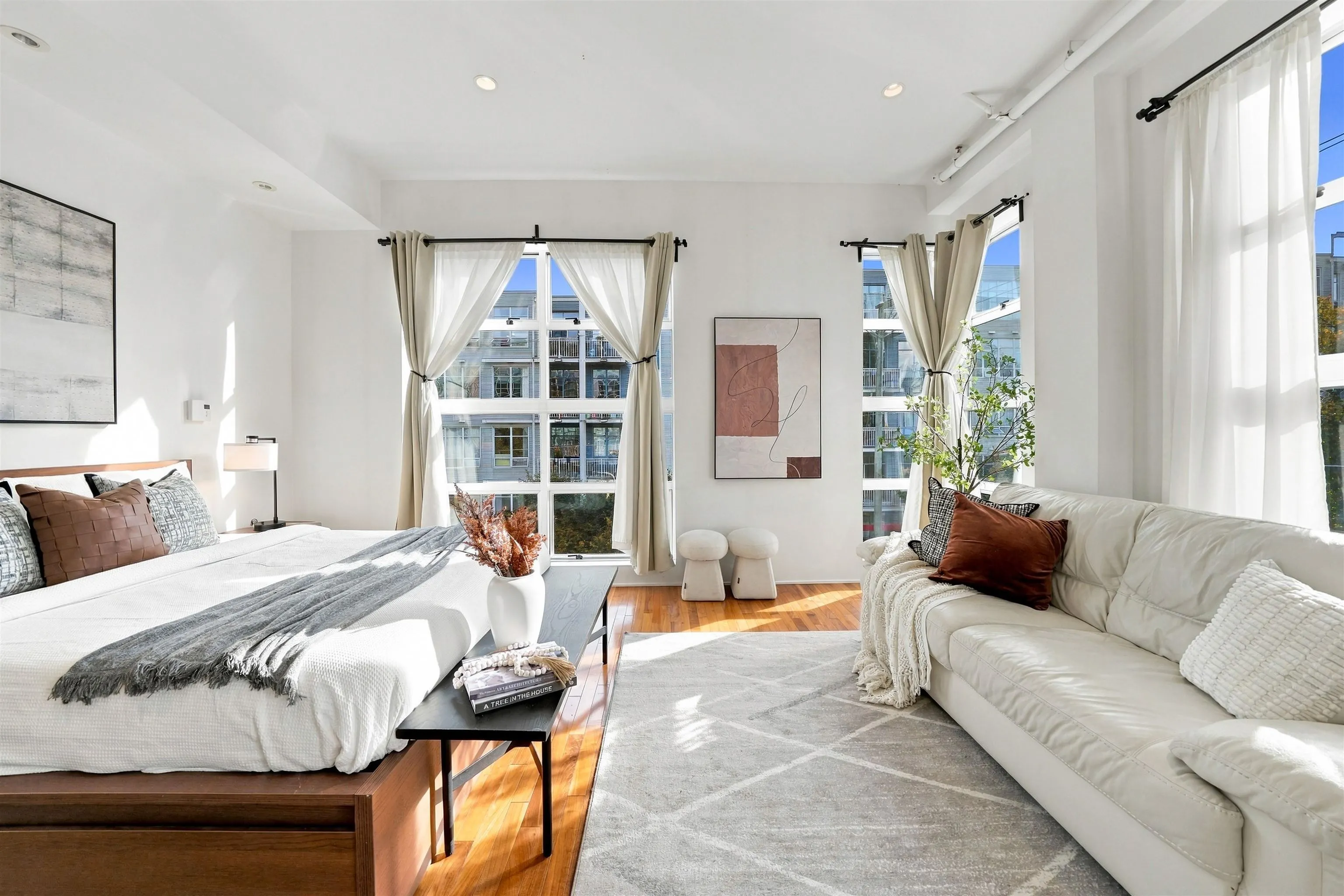 272 E 4th Avenue #307