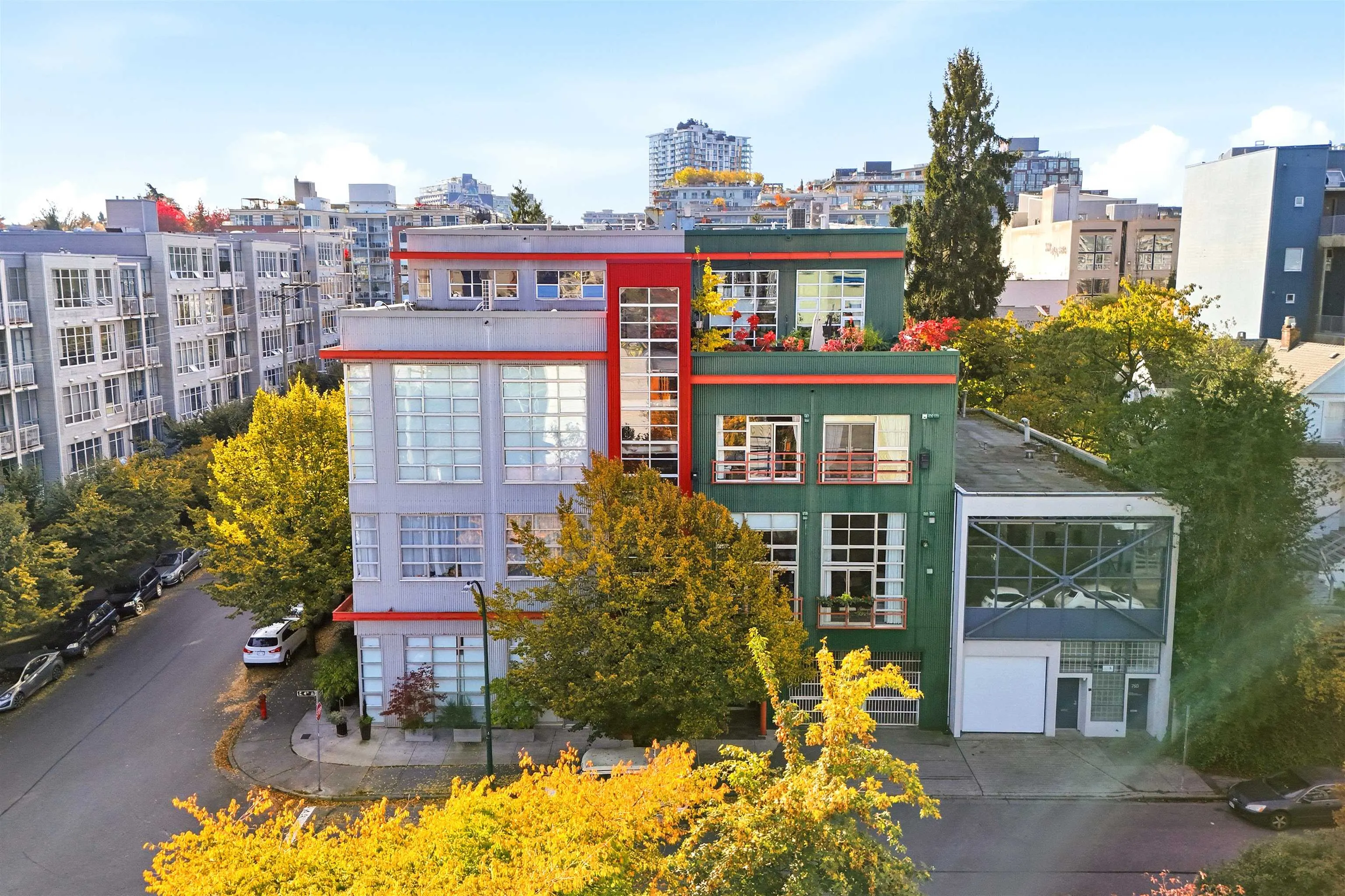 272 E 4th Avenue #307