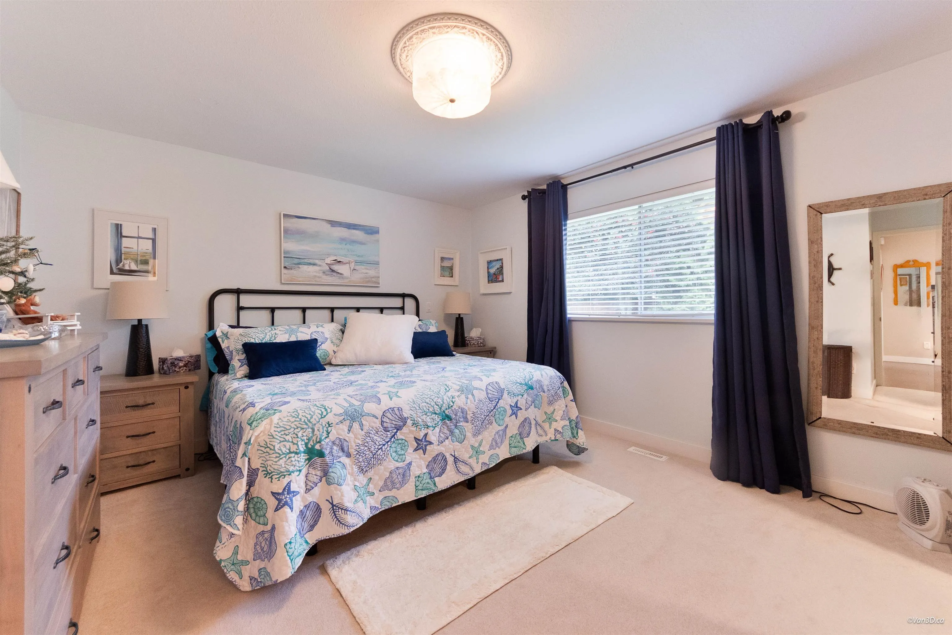 15089 19a Avenue