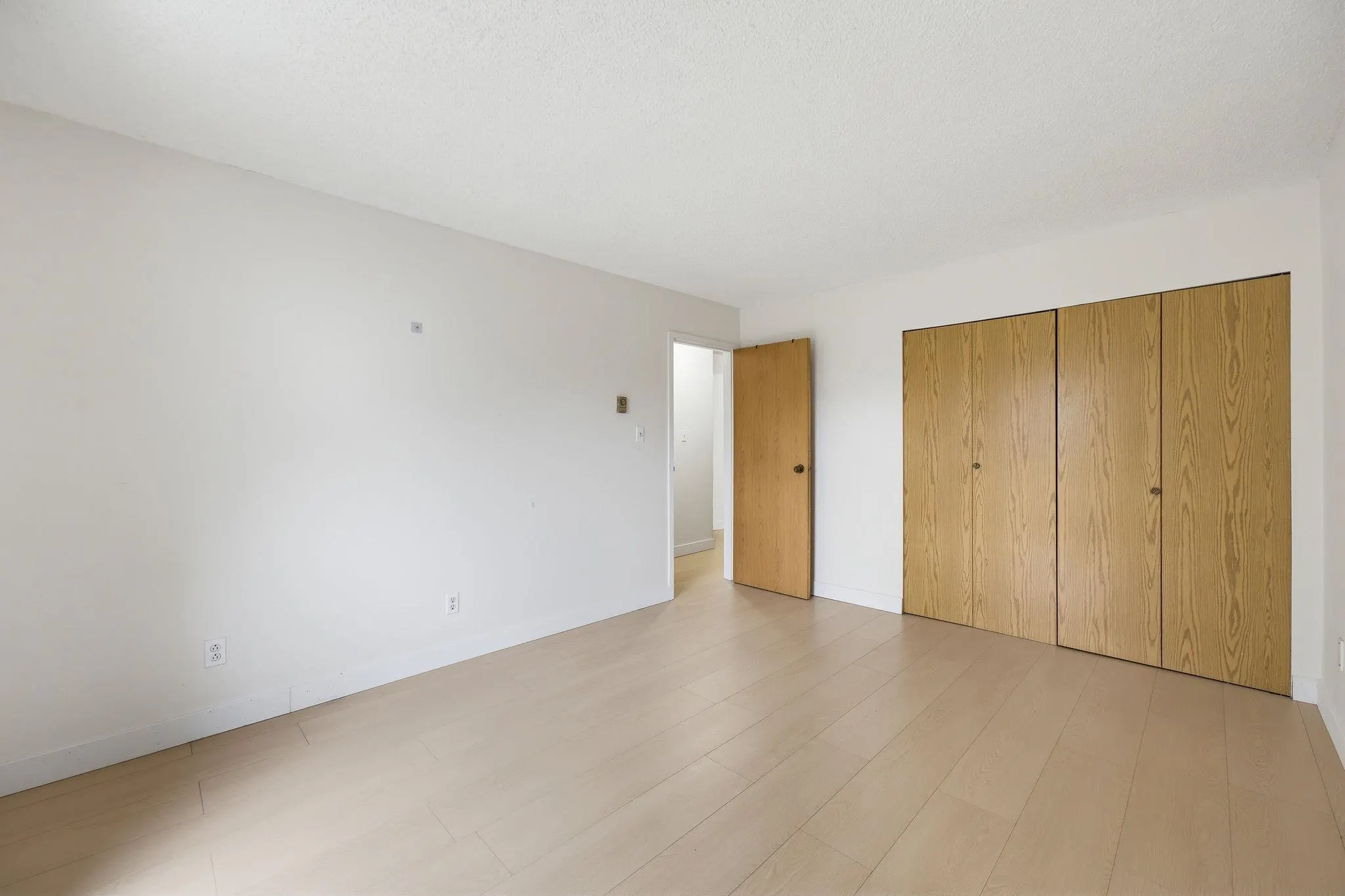 15238 100 Avenue #101