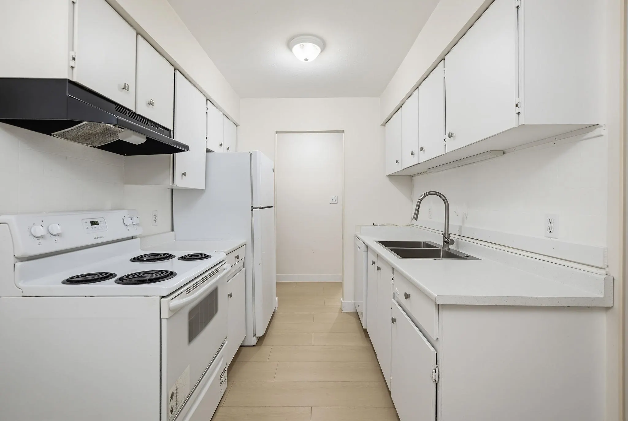 15238 100 Avenue #101