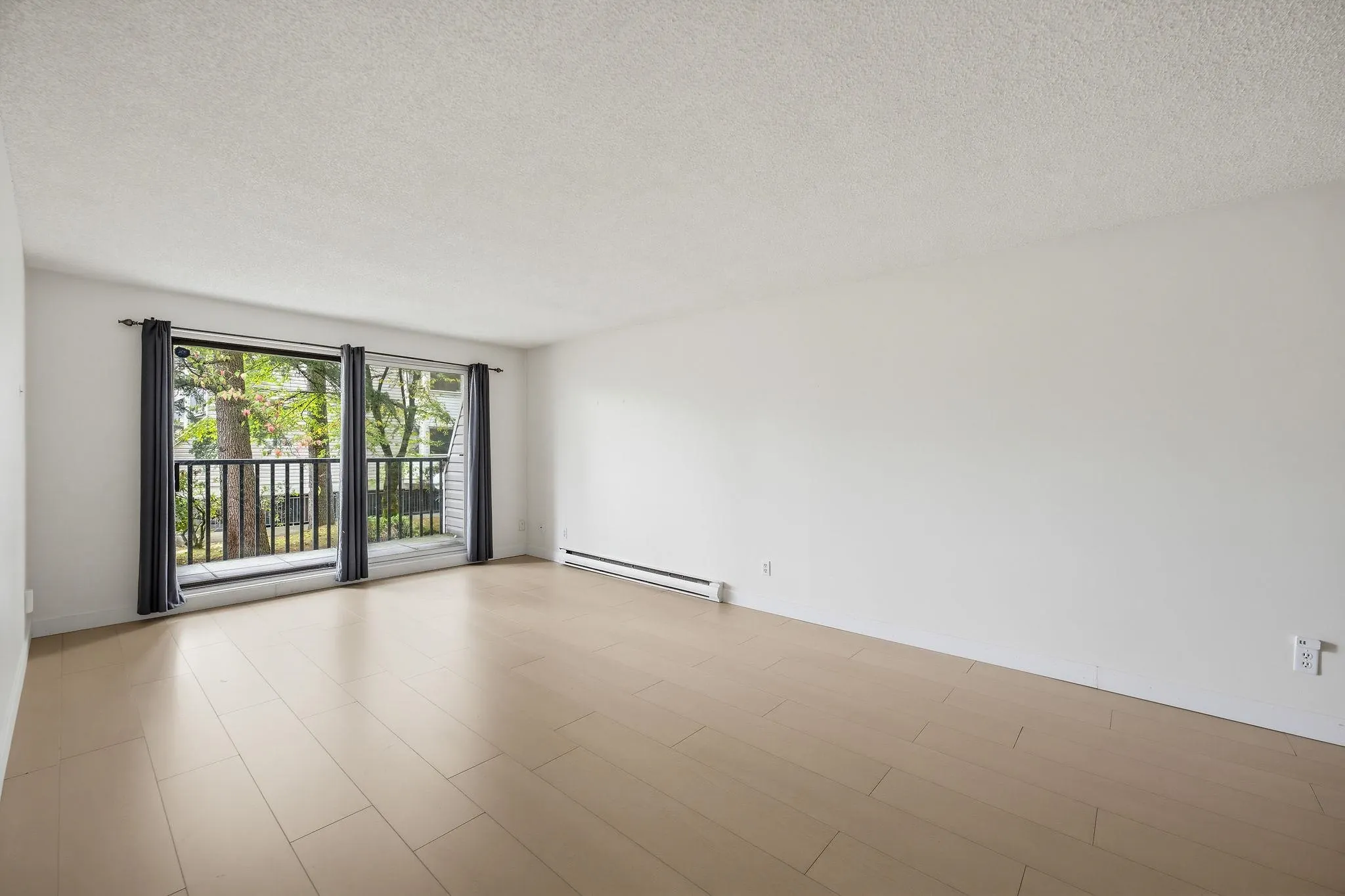 15238 100 Avenue #101