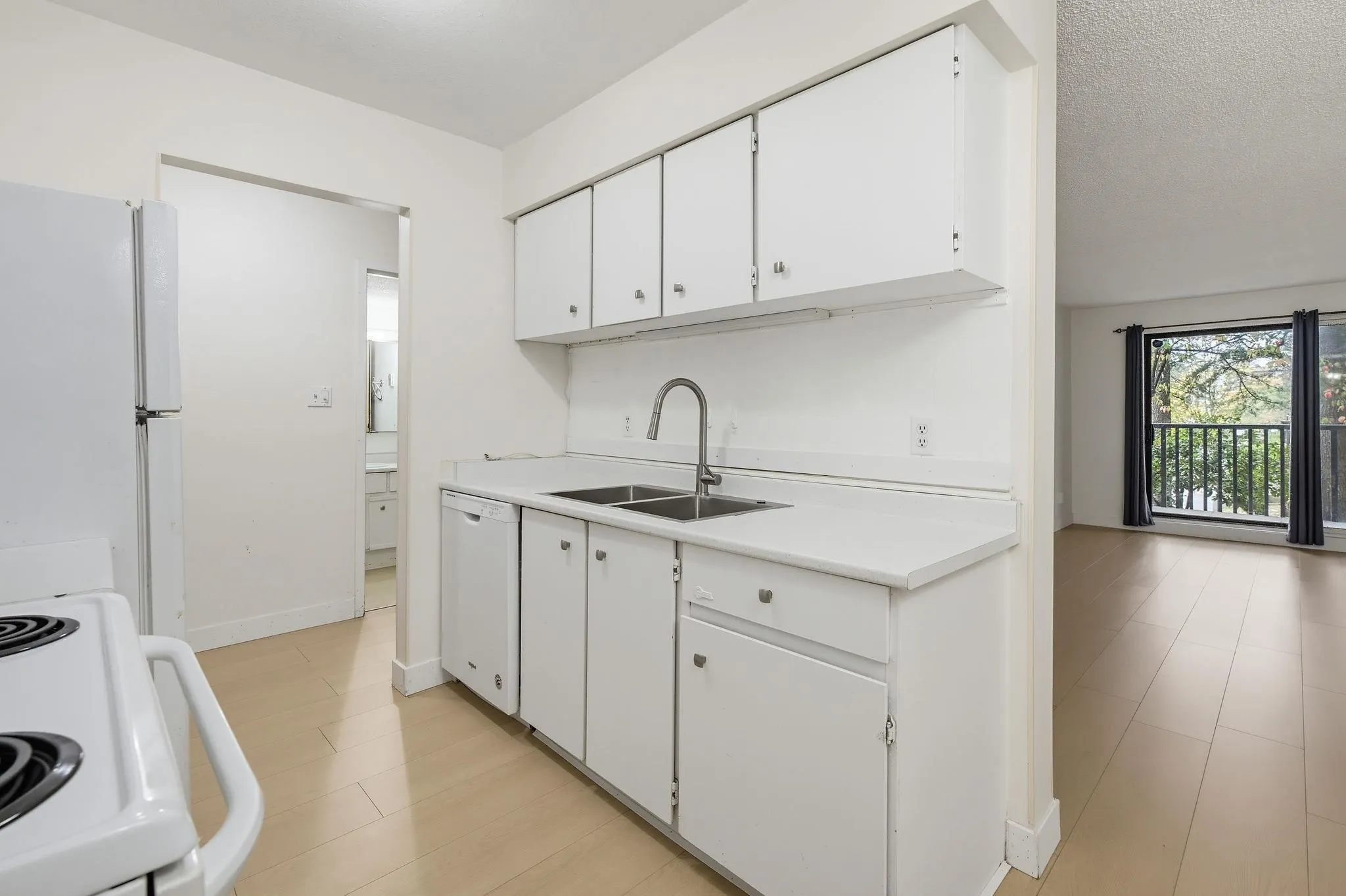 15238 100 Avenue #101