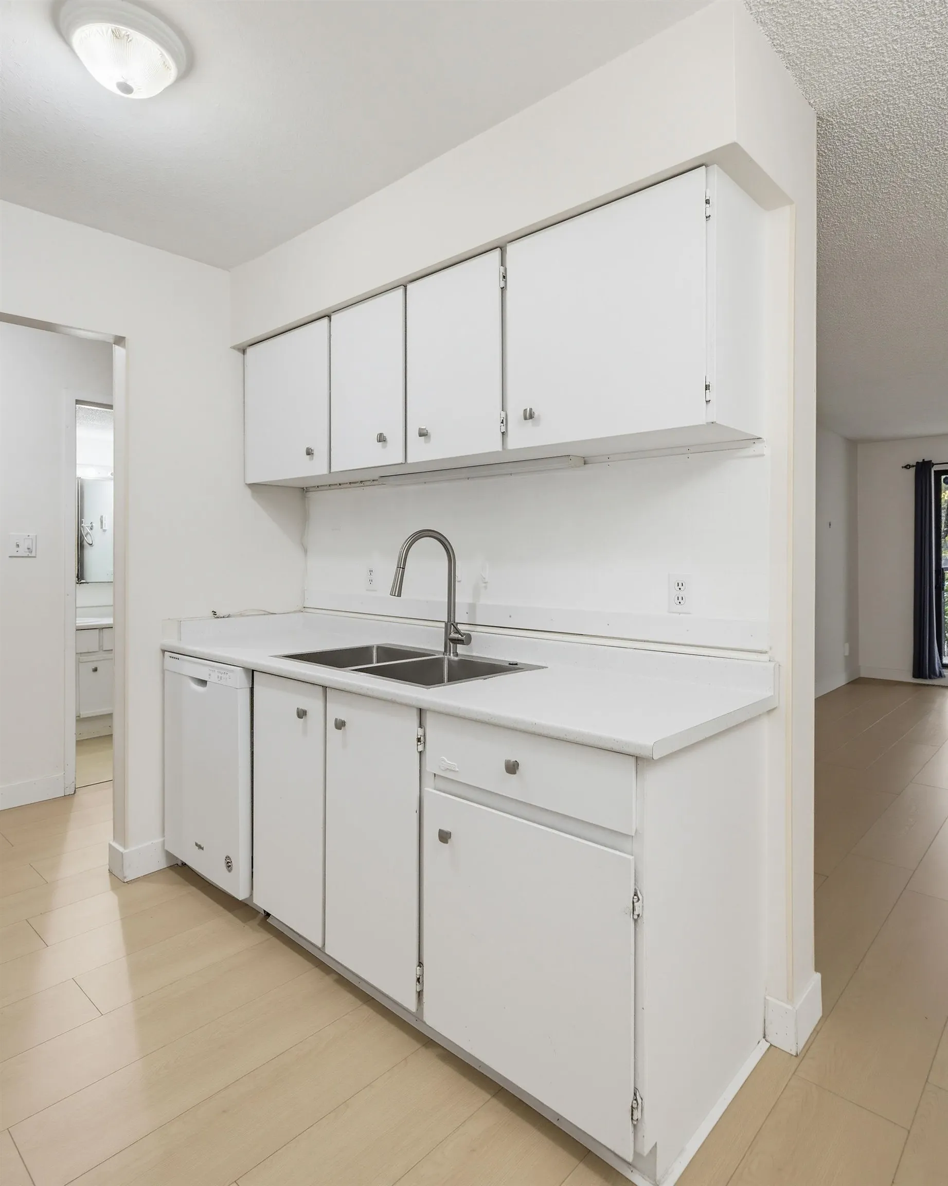 15238 100 Avenue #101
