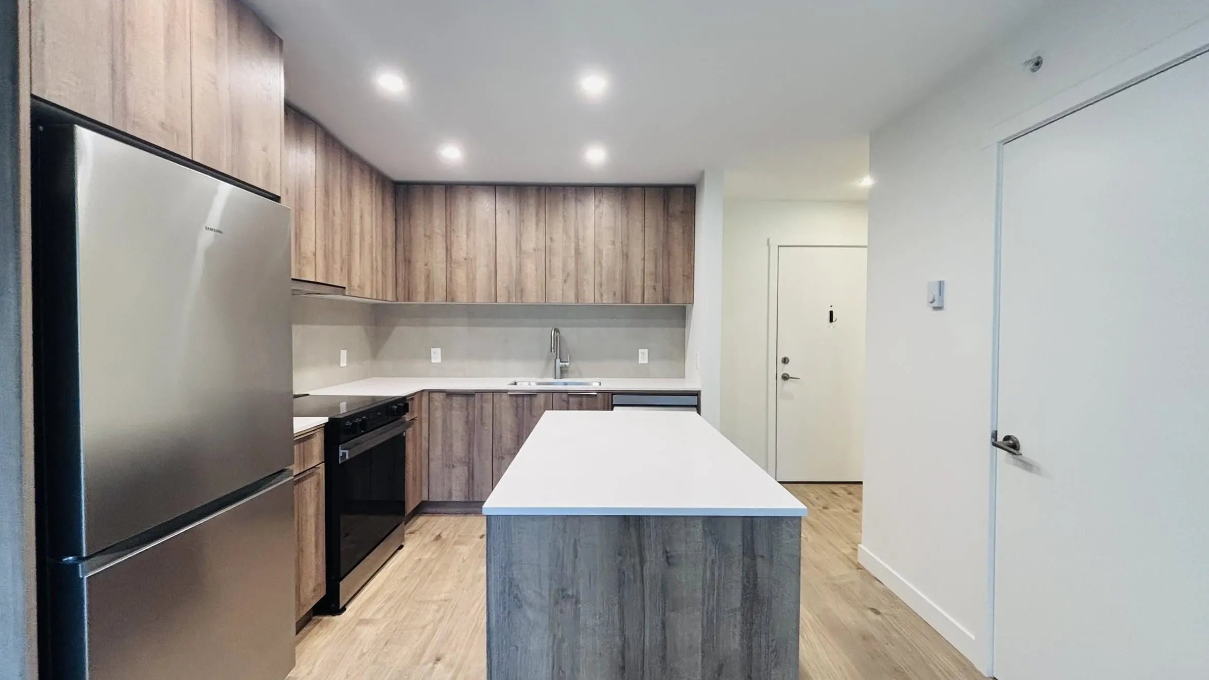 3594 Malsum Drive #607