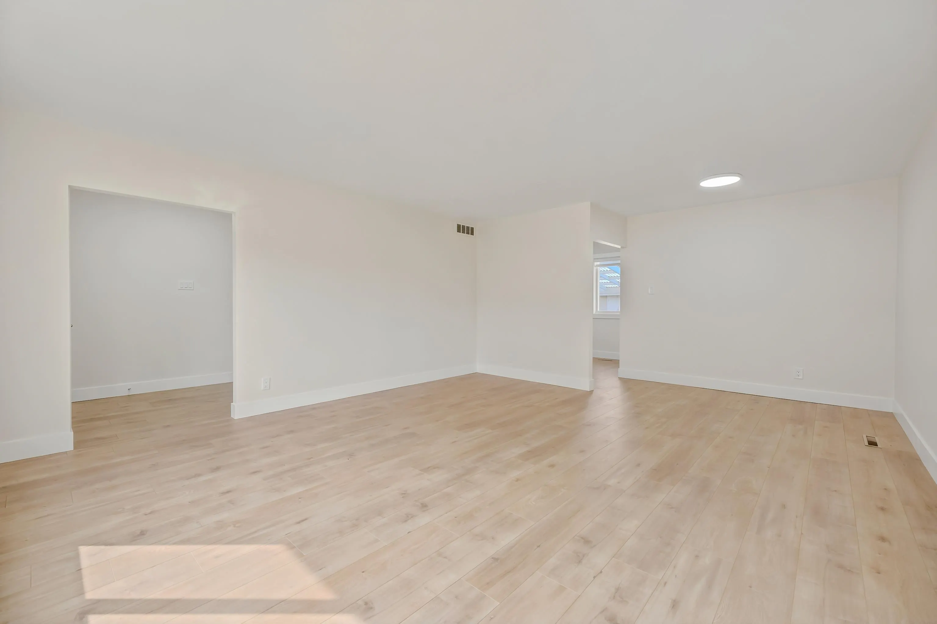 11055 Oriole Drive