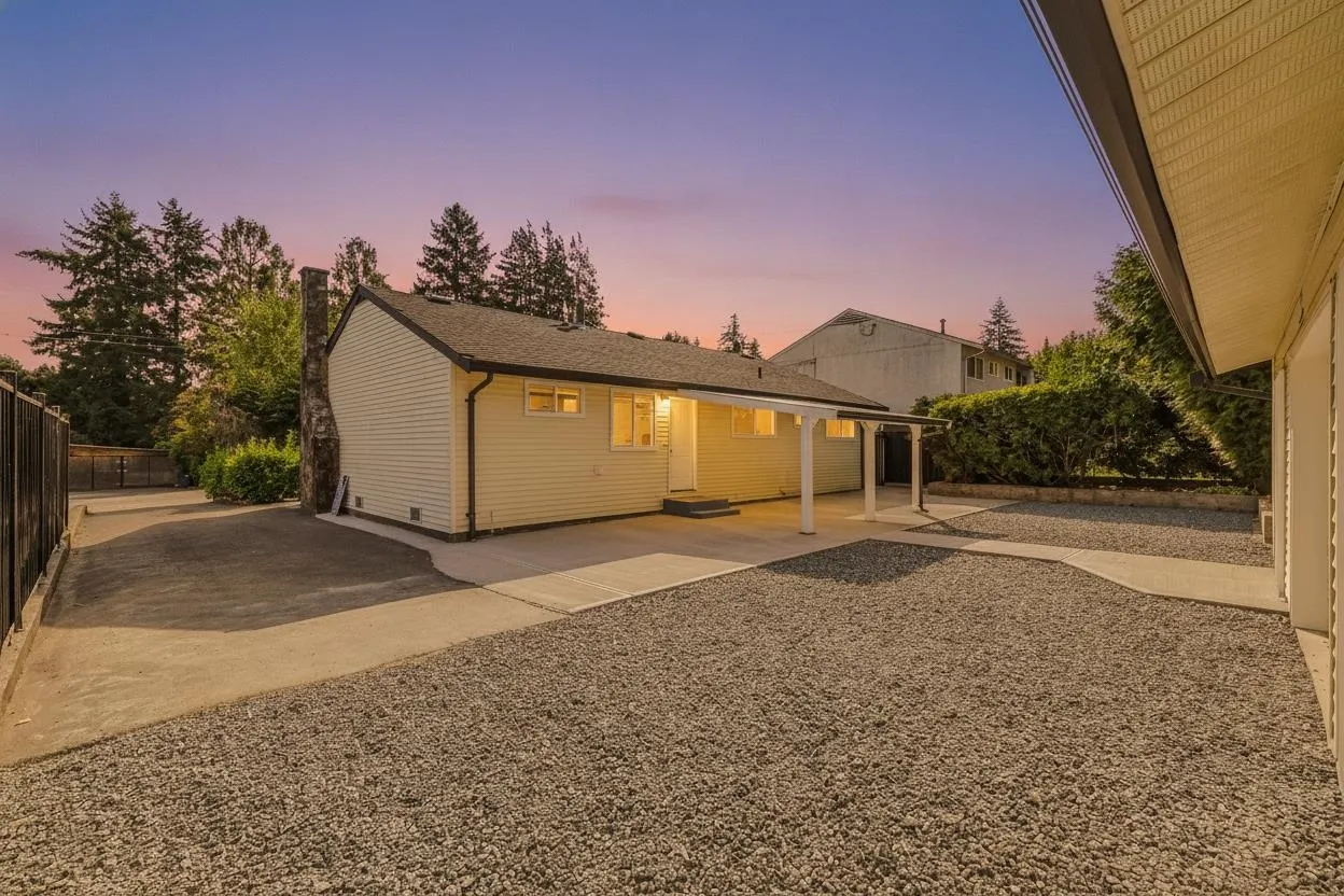 11055 Oriole Drive