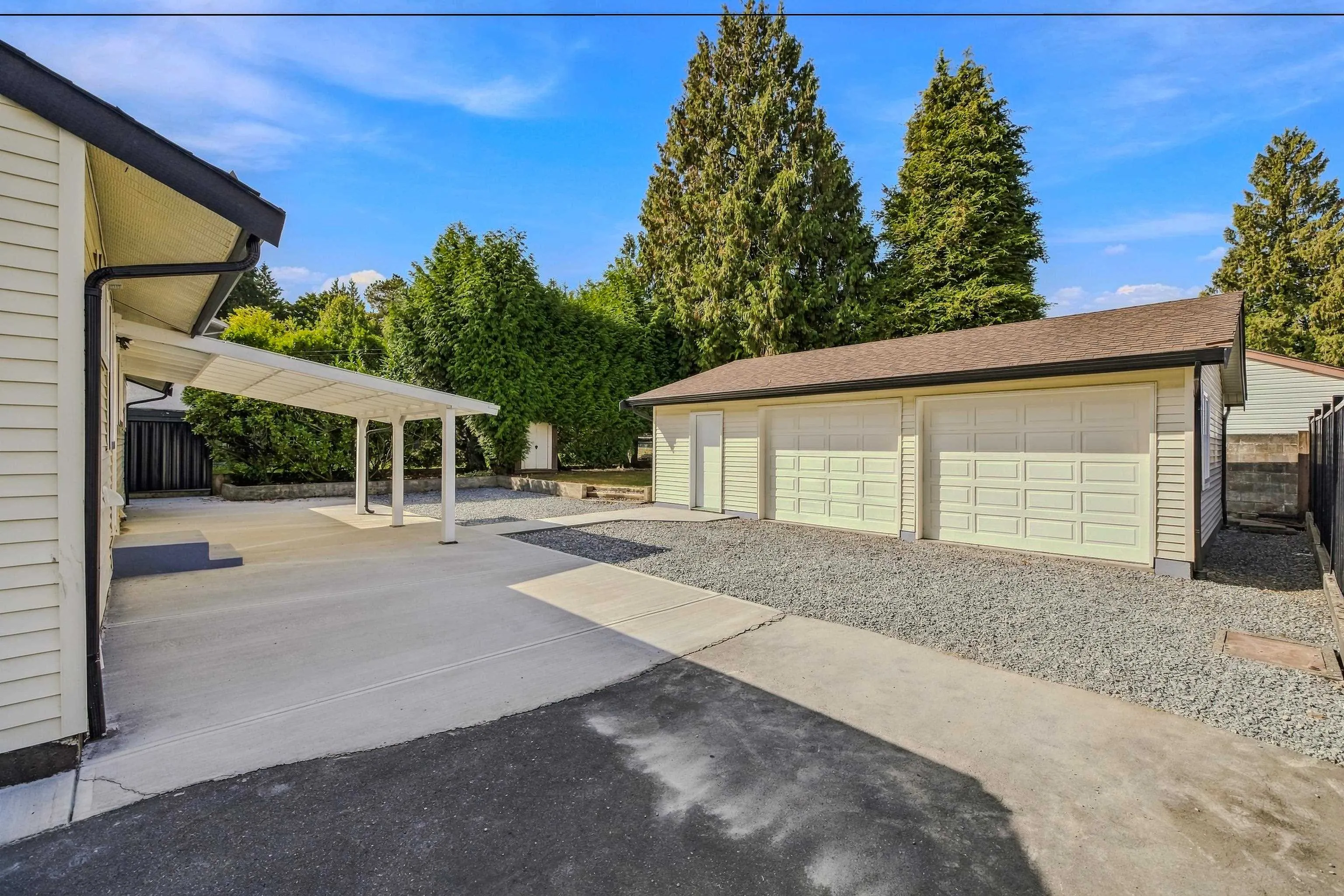 11055 Oriole Drive