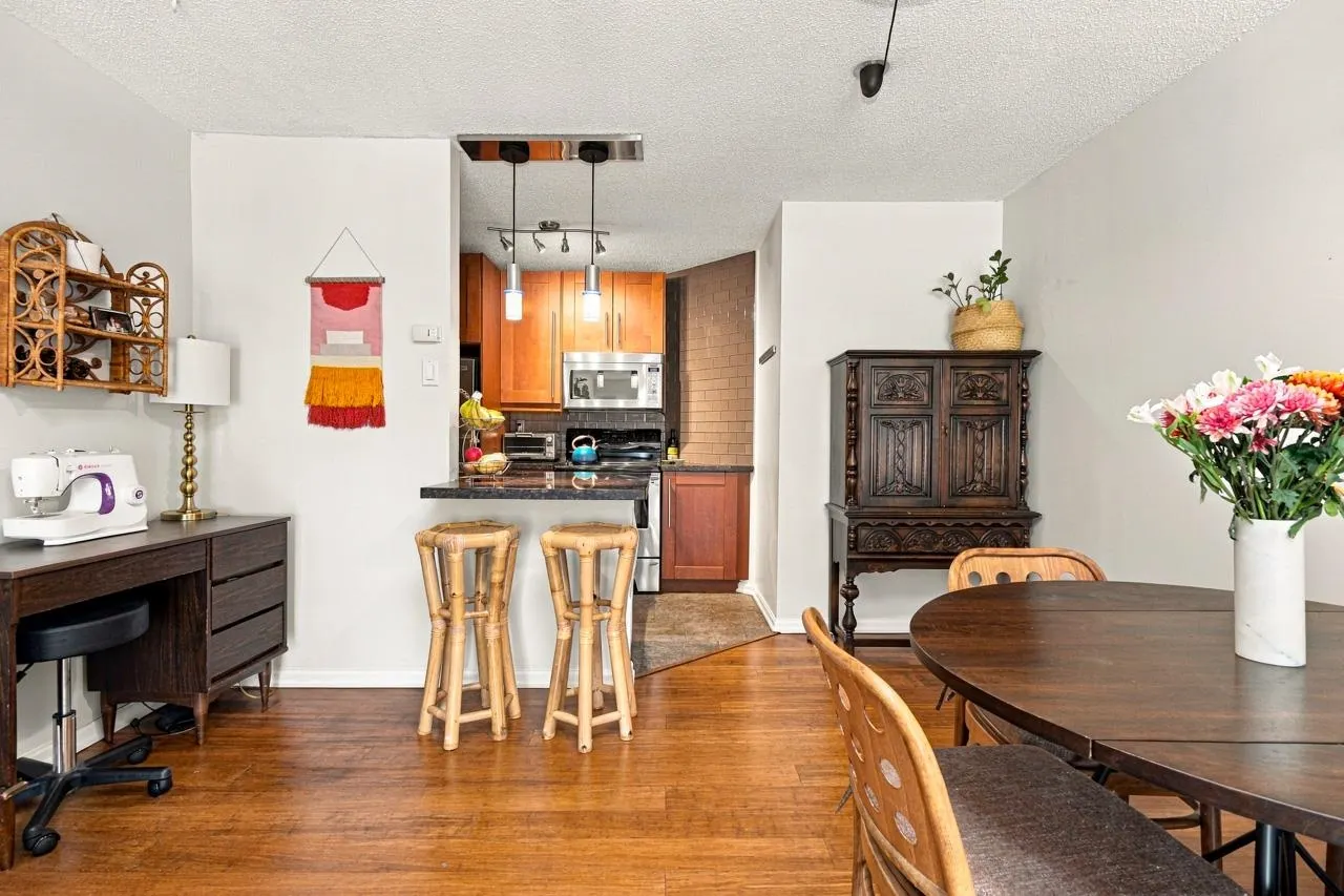 750 E 7th Avenue #319