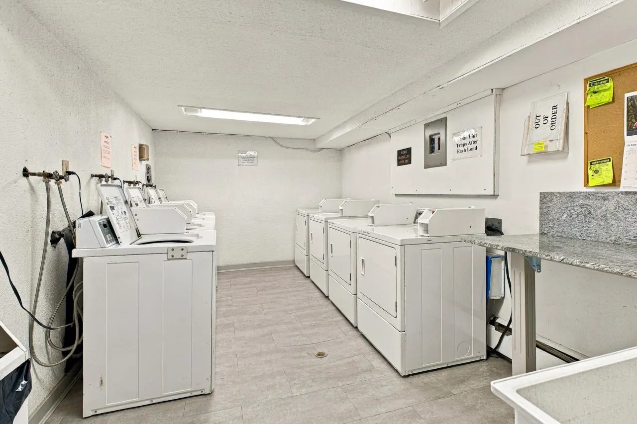 750 E 7th Avenue #319