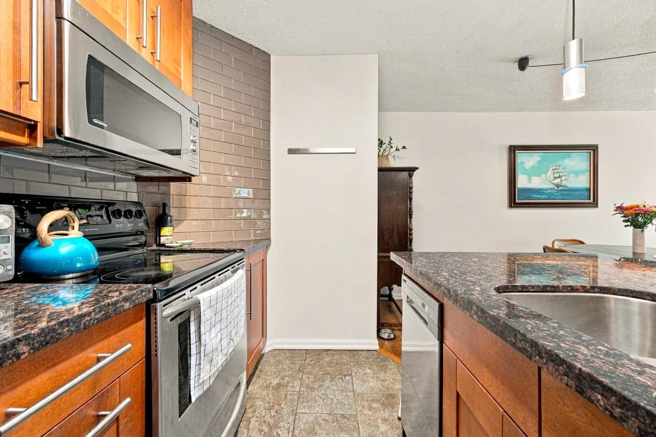 750 E 7th Avenue #319