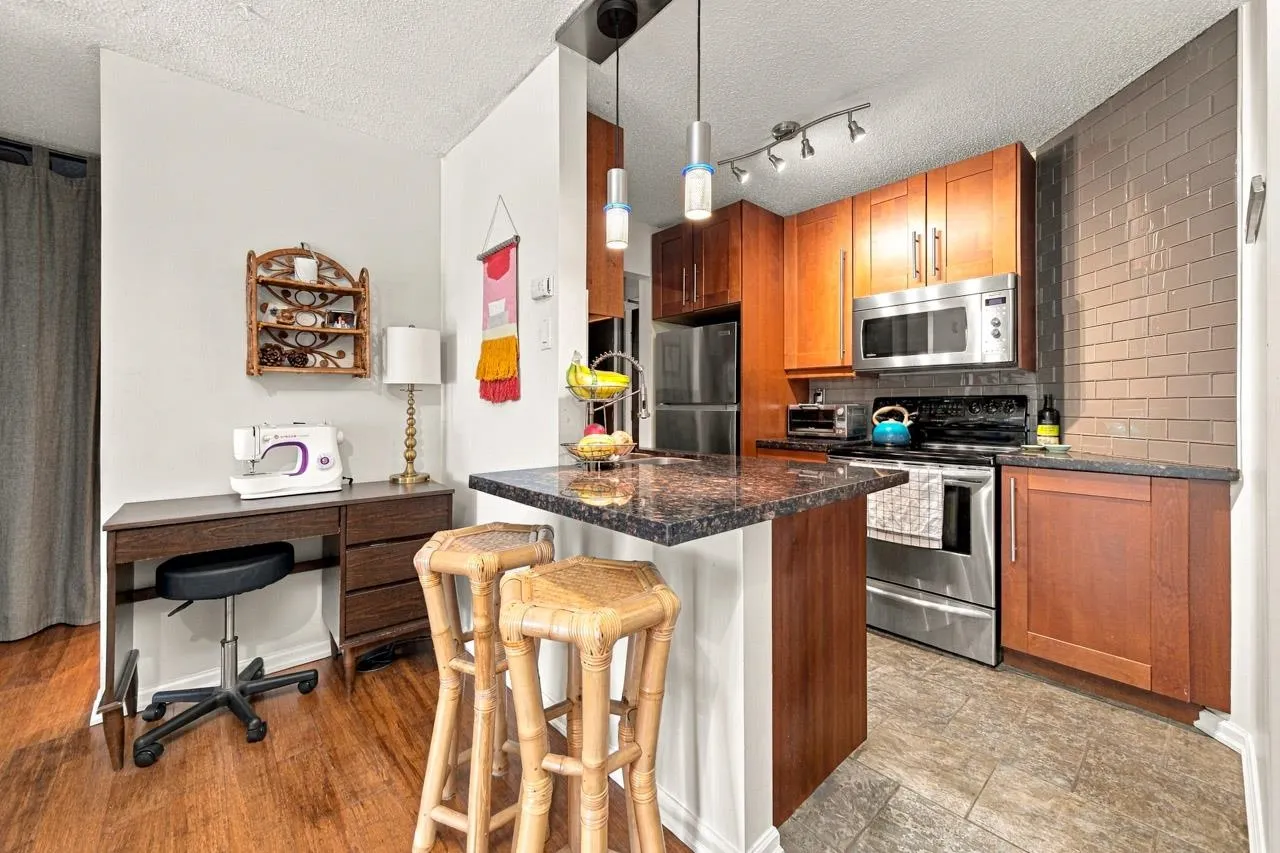 750 E 7th Avenue #319