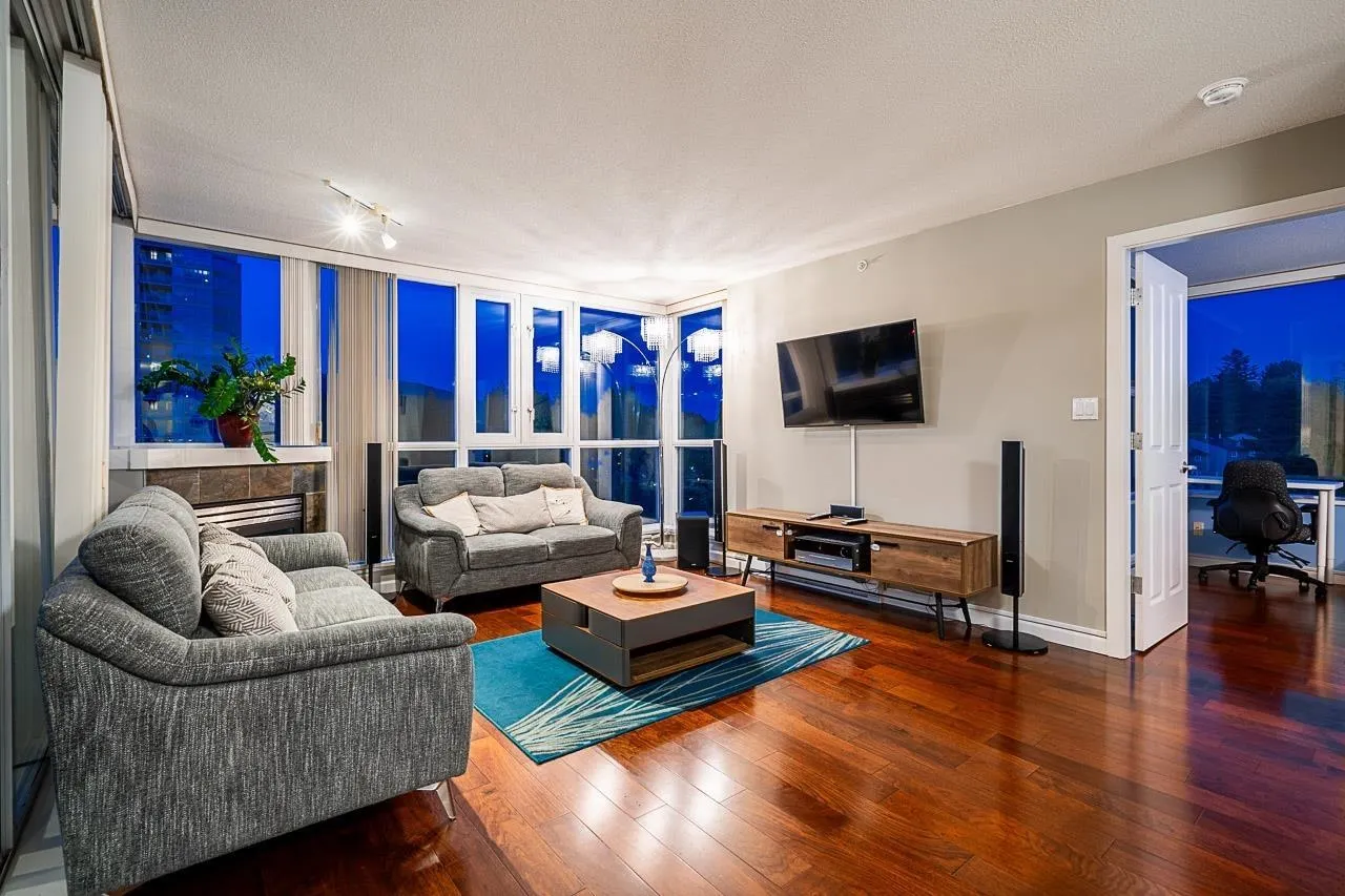 235 Guildford Way #1105