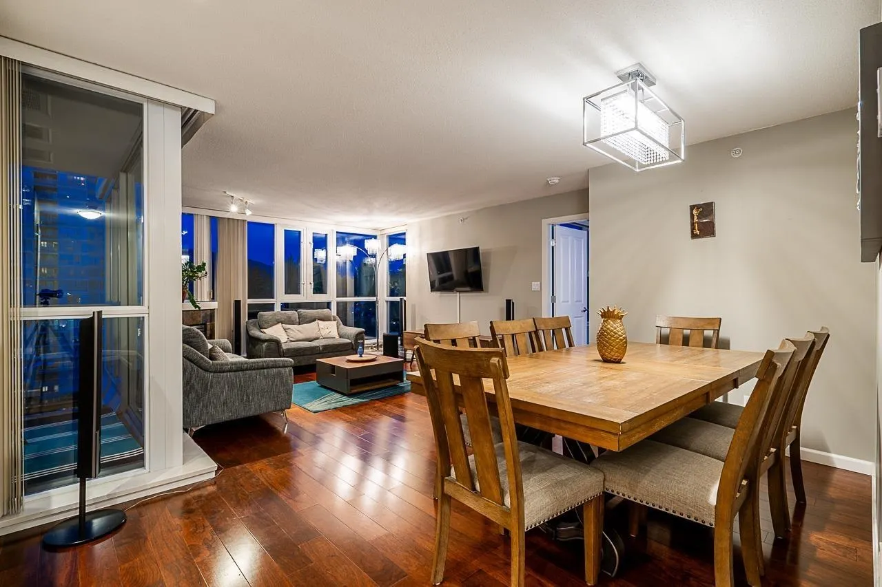 235 Guildford Way #1105
