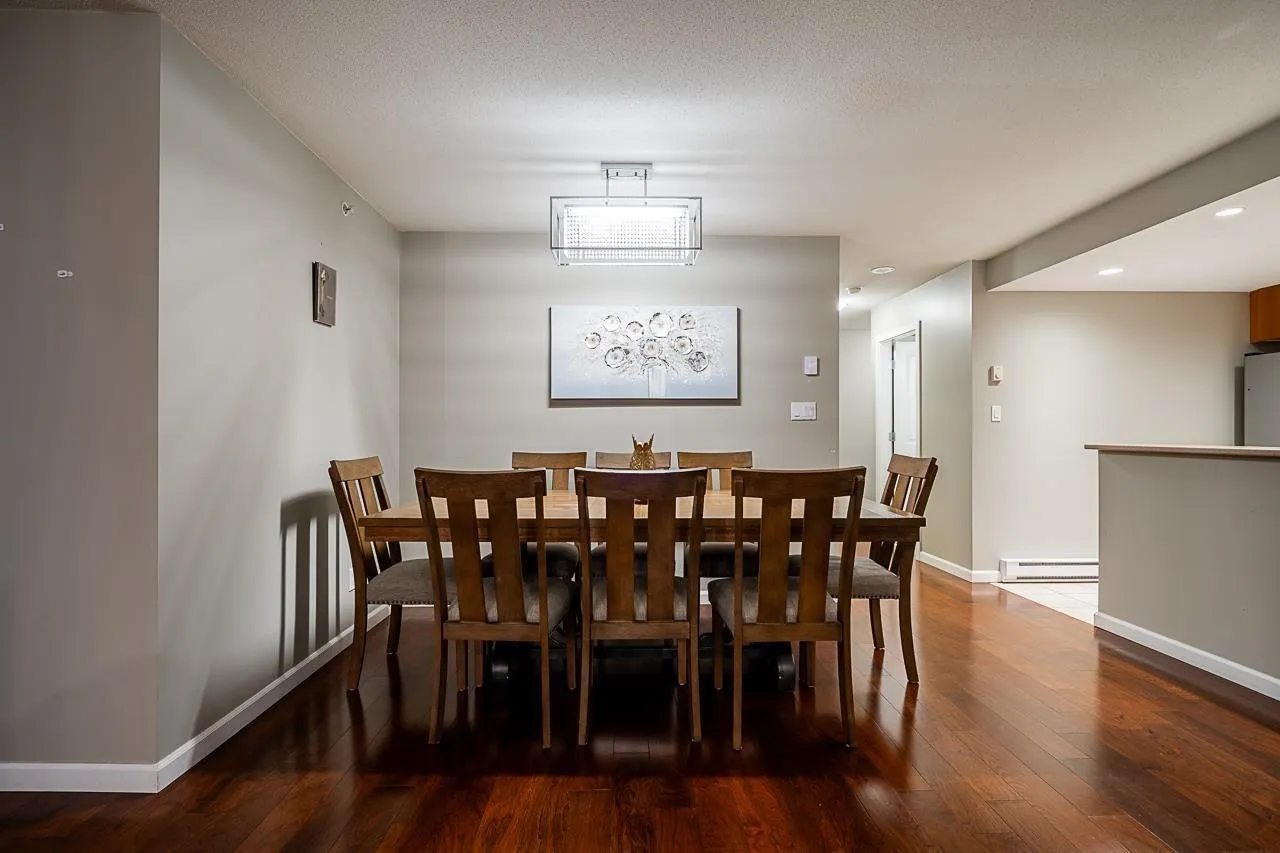 235 Guildford Way #1105