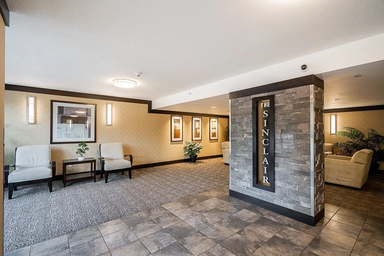 235 Guildford Way #1105
