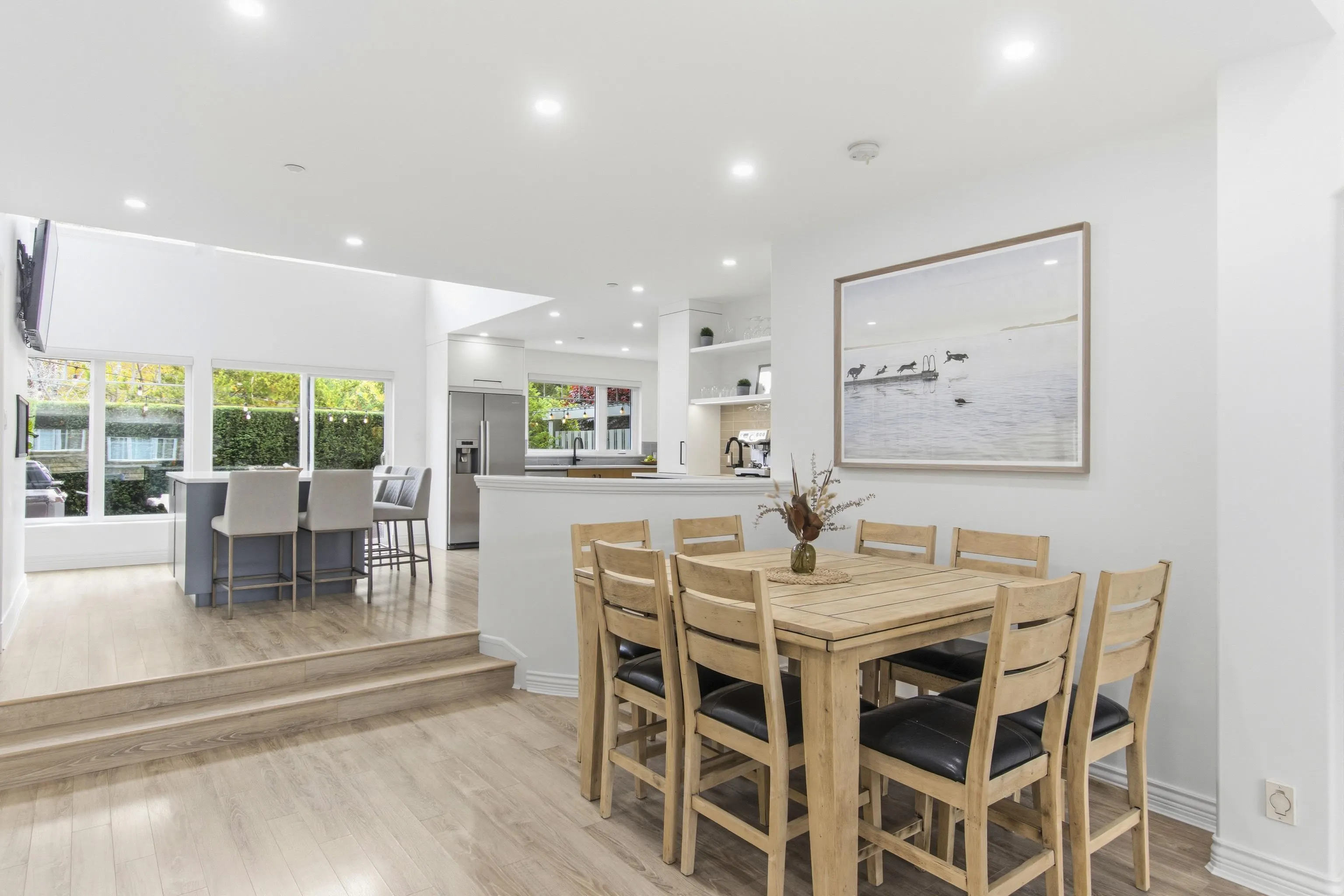 25 Whitecap Court