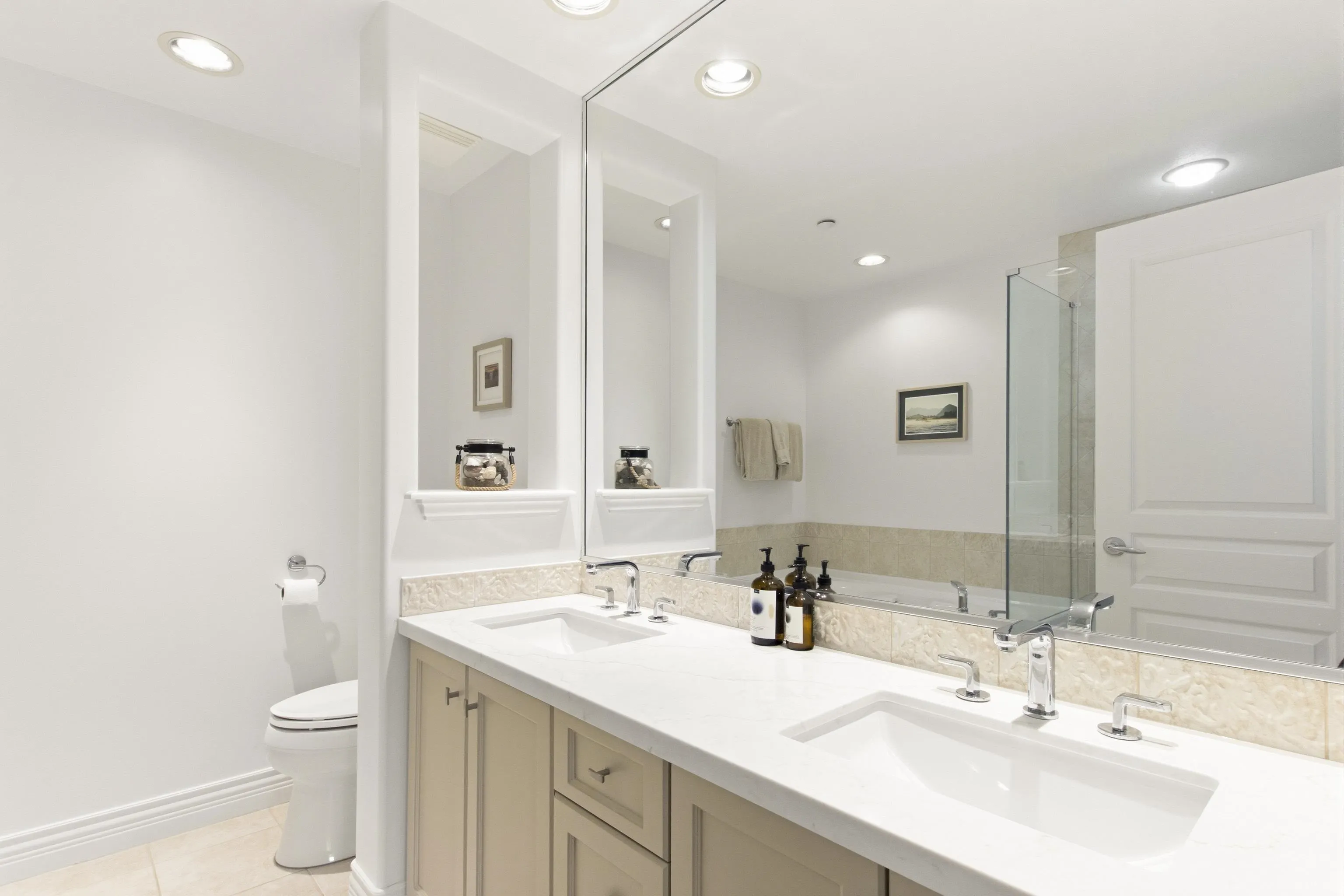25 Whitecap Court