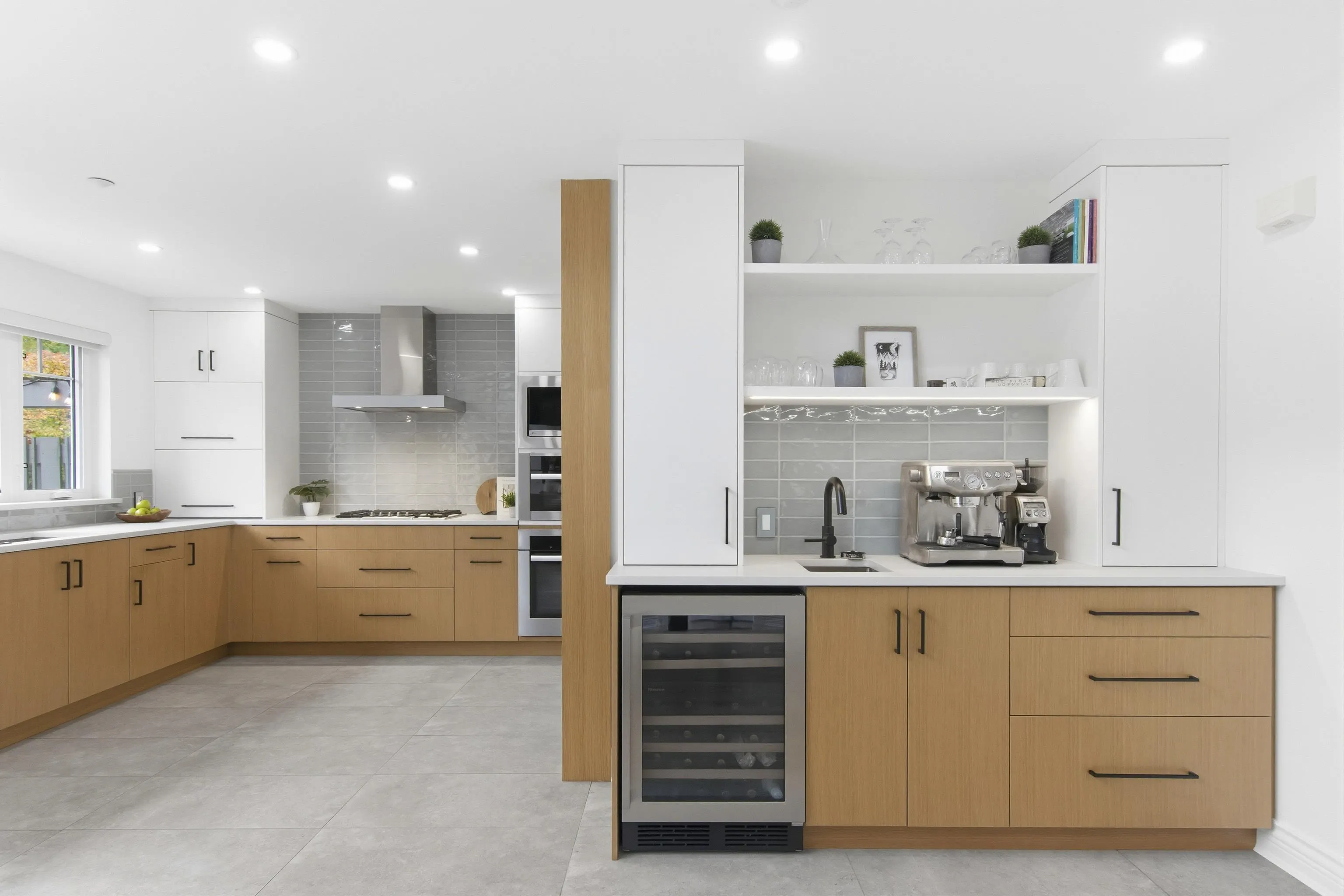 25 Whitecap Court