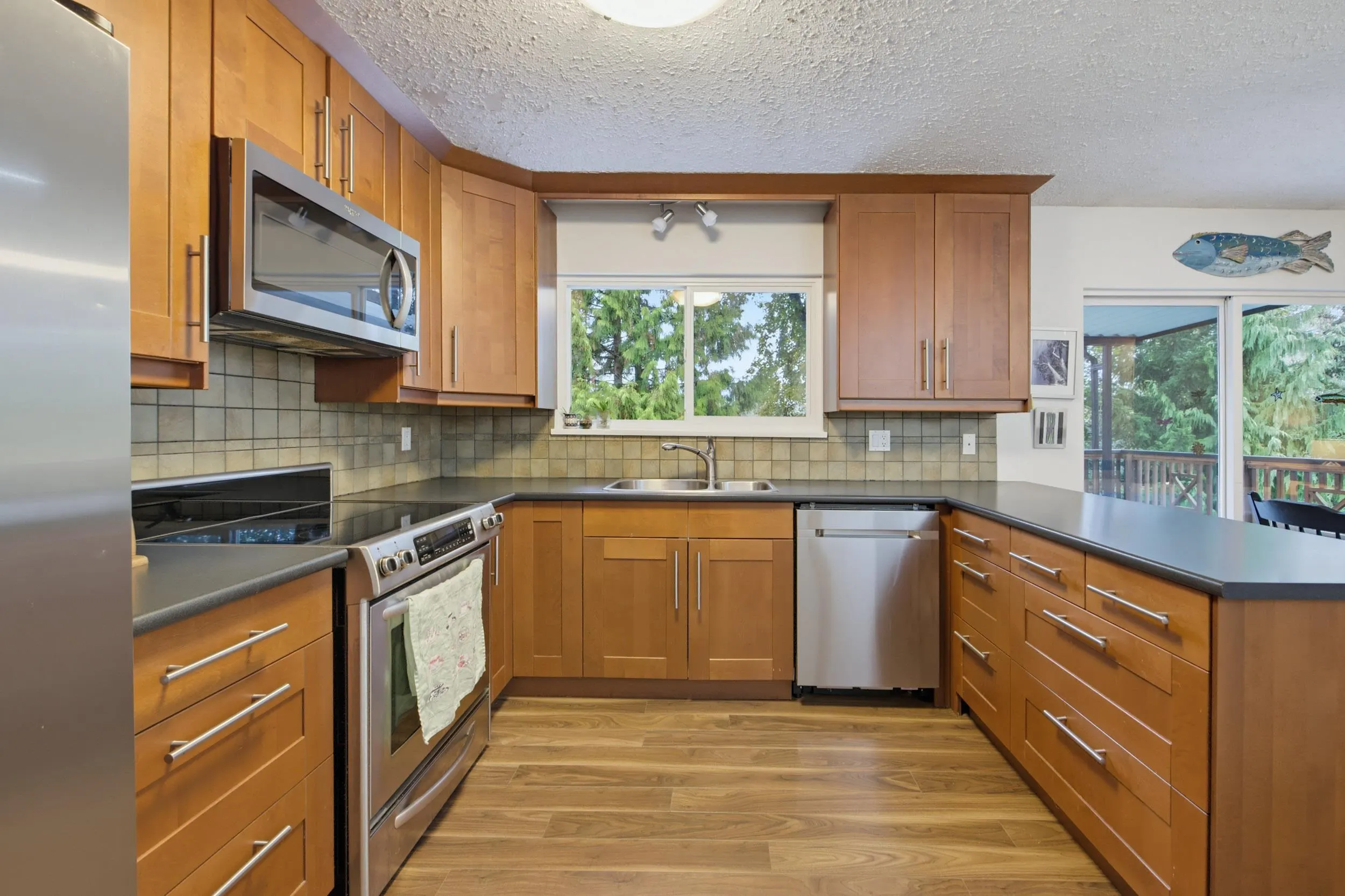 19979 50a Avenue