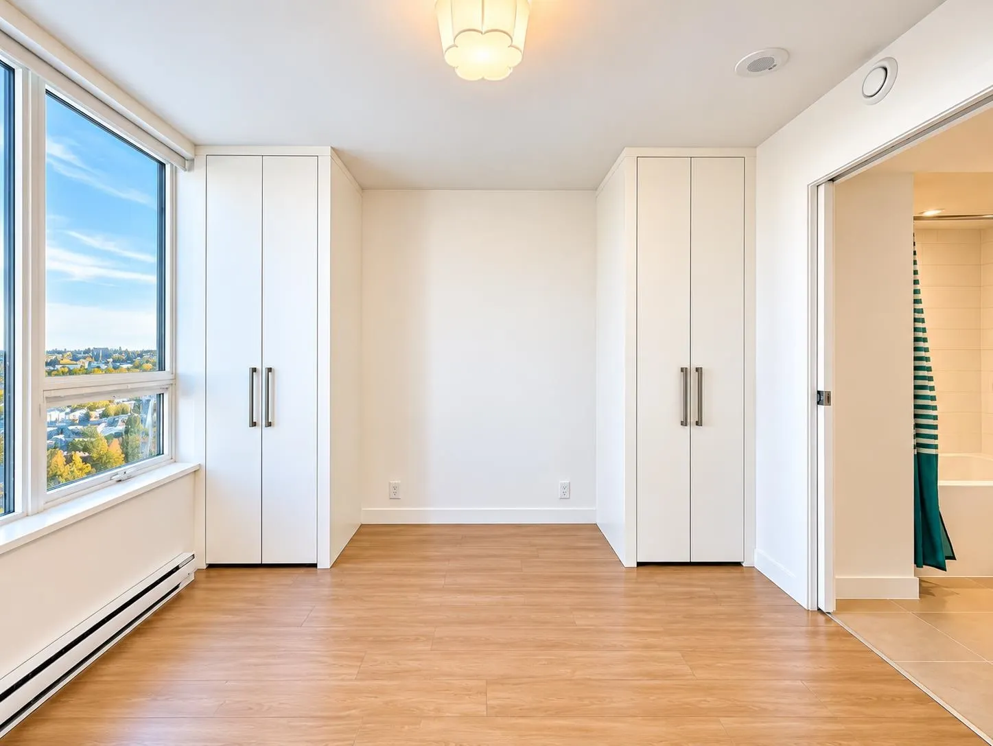 908 Quayside Drive #1909