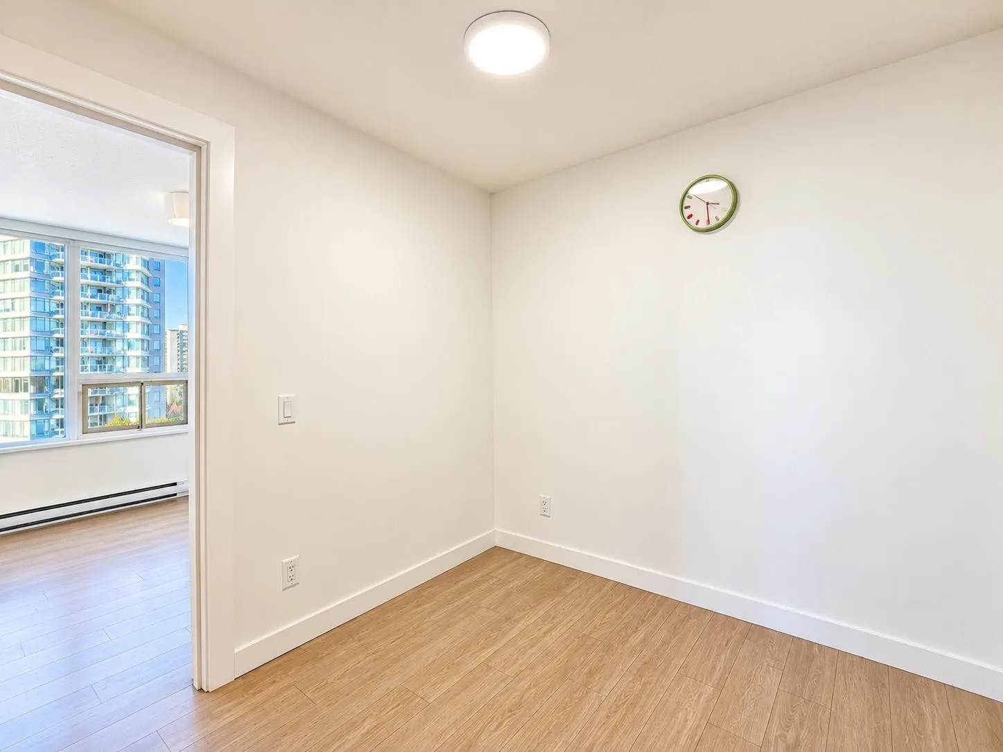 908 Quayside Drive #1909
