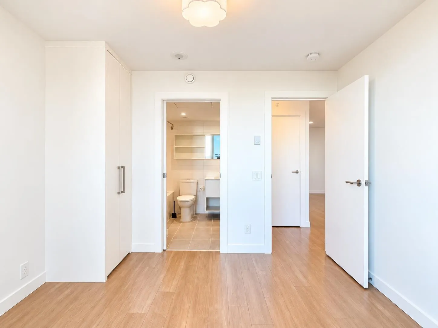 908 Quayside Drive #1909