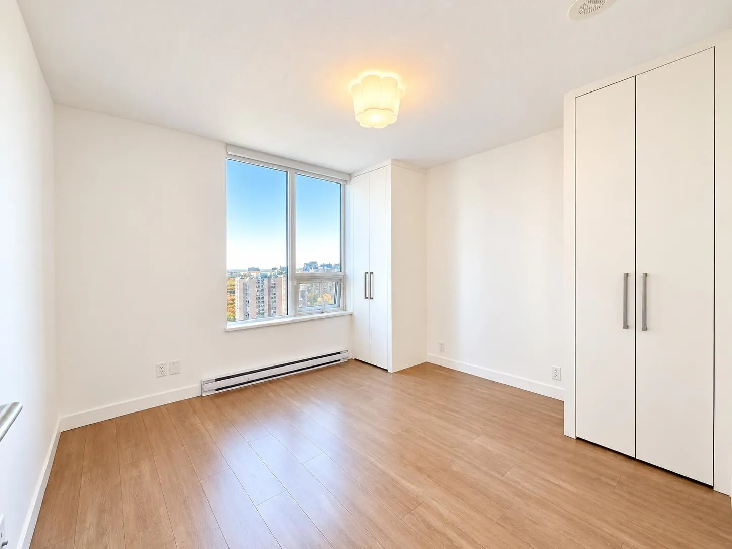 908 Quayside Drive #1909